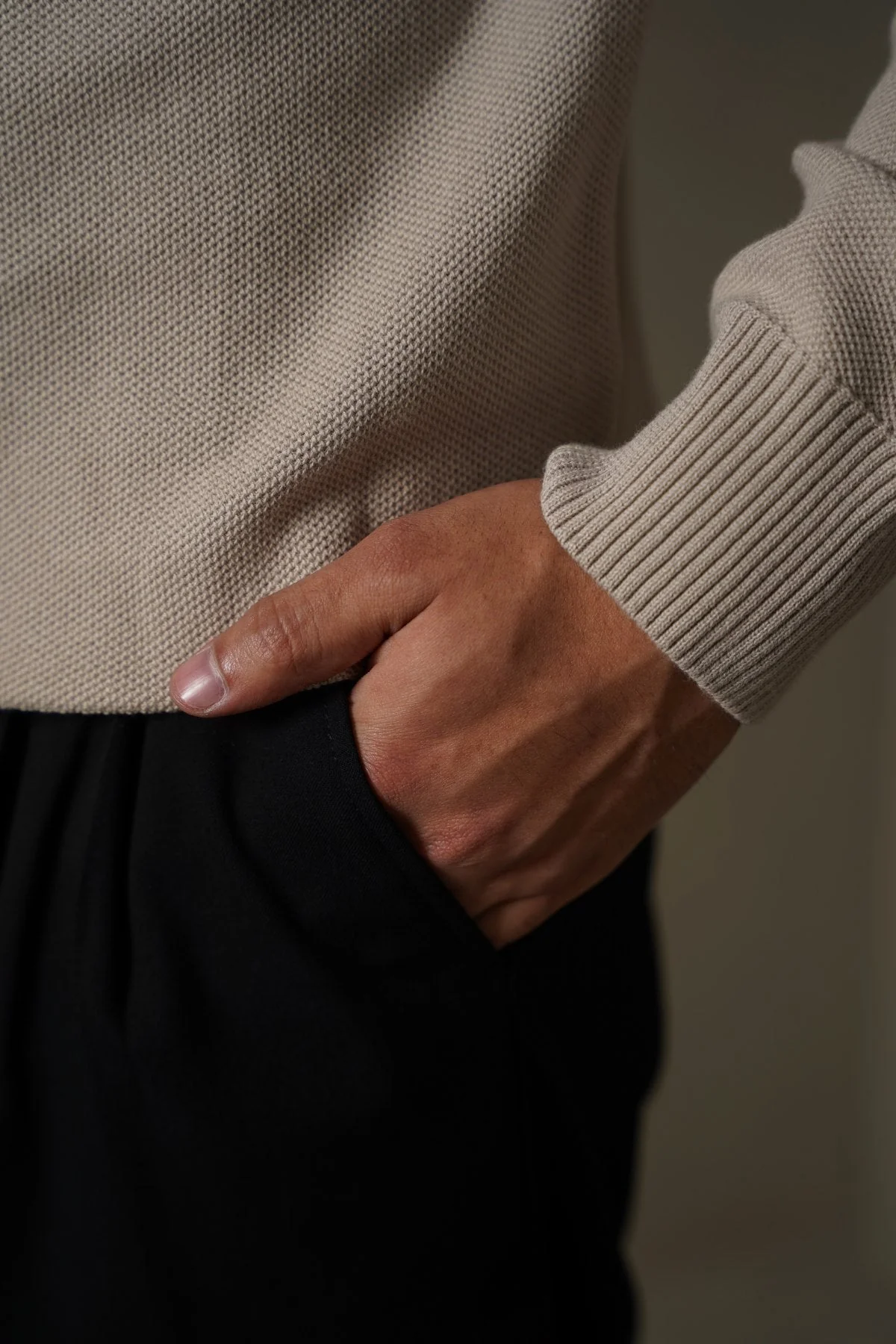 3D PLEATED PANTS - Image 4