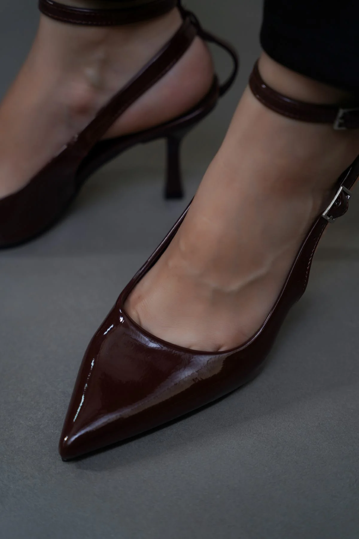 ANKLE-TIE STILETTO - Image 2