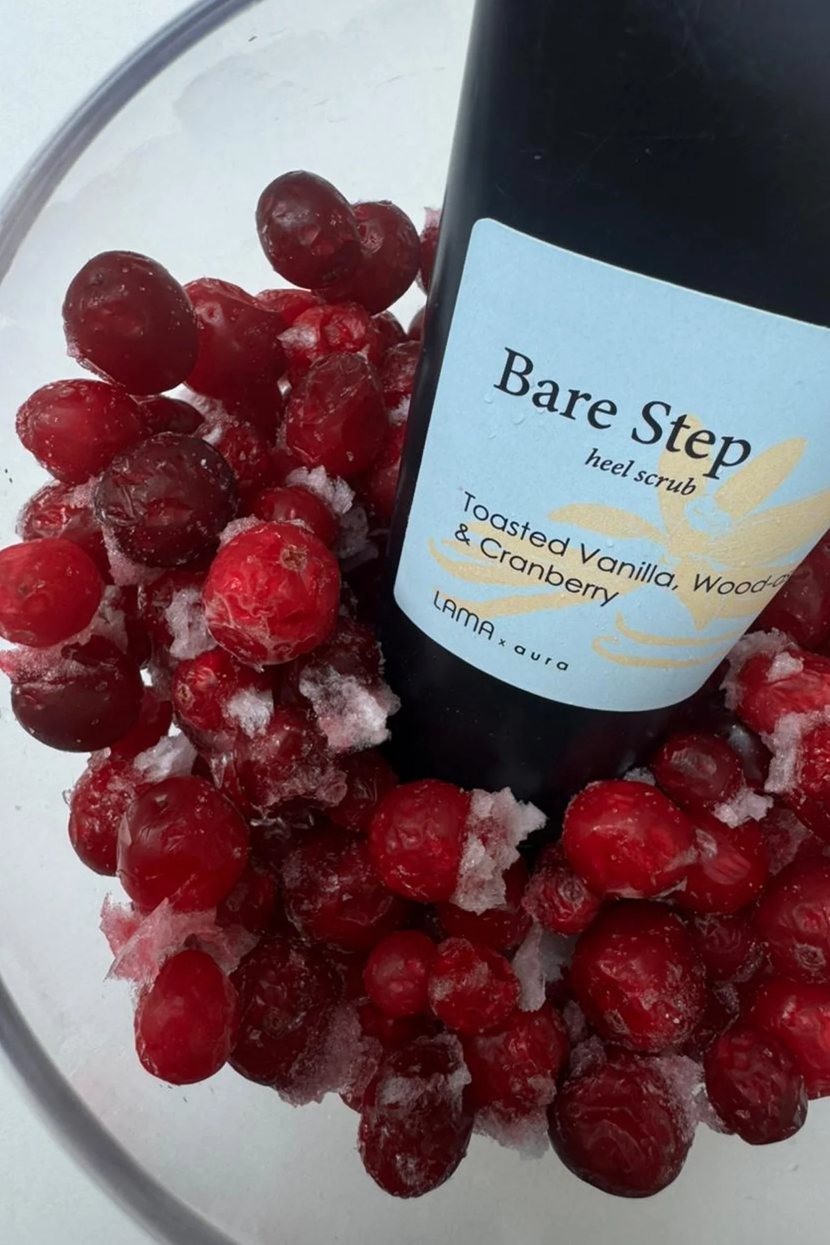 Bare Step heel scrub - Vanilla, Wood Ash & Cranberry - Image 3