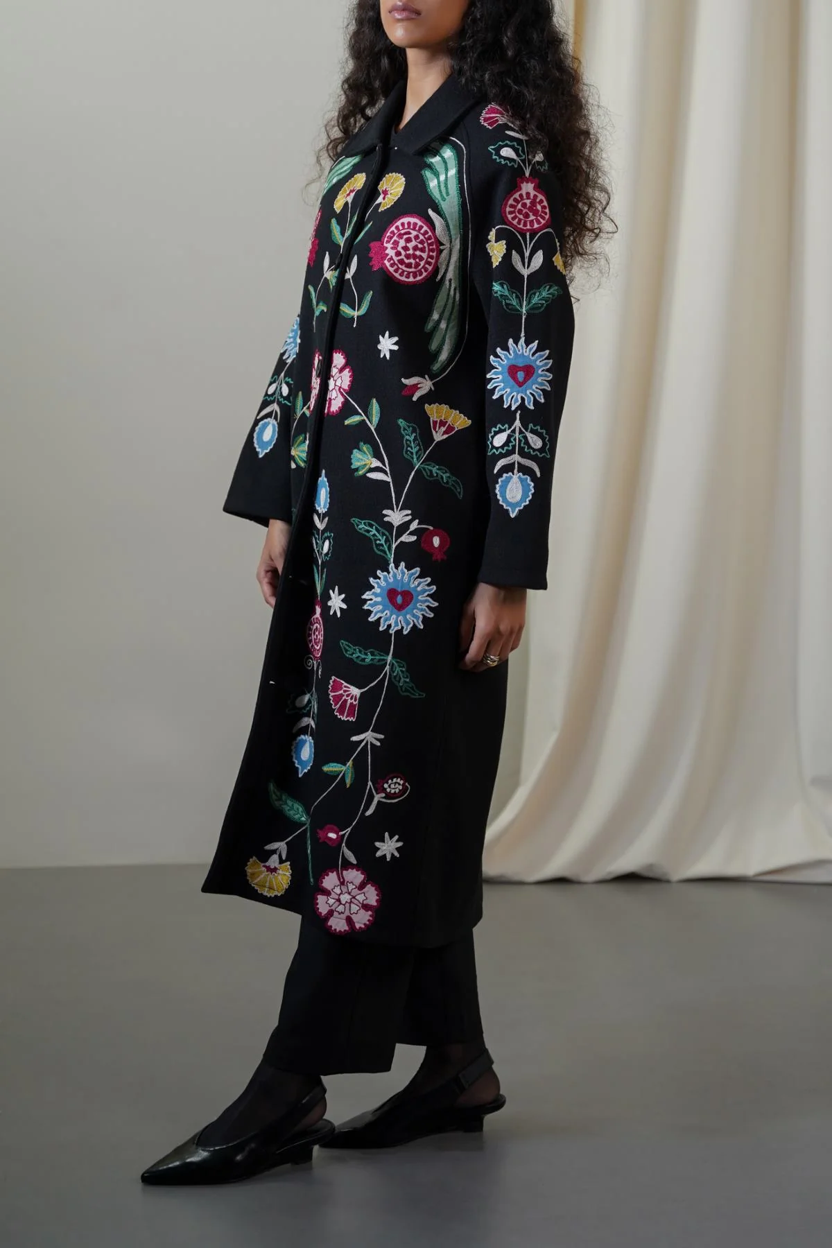 BOUTIQUE EMBROIDERED LONG COAT - Image 8