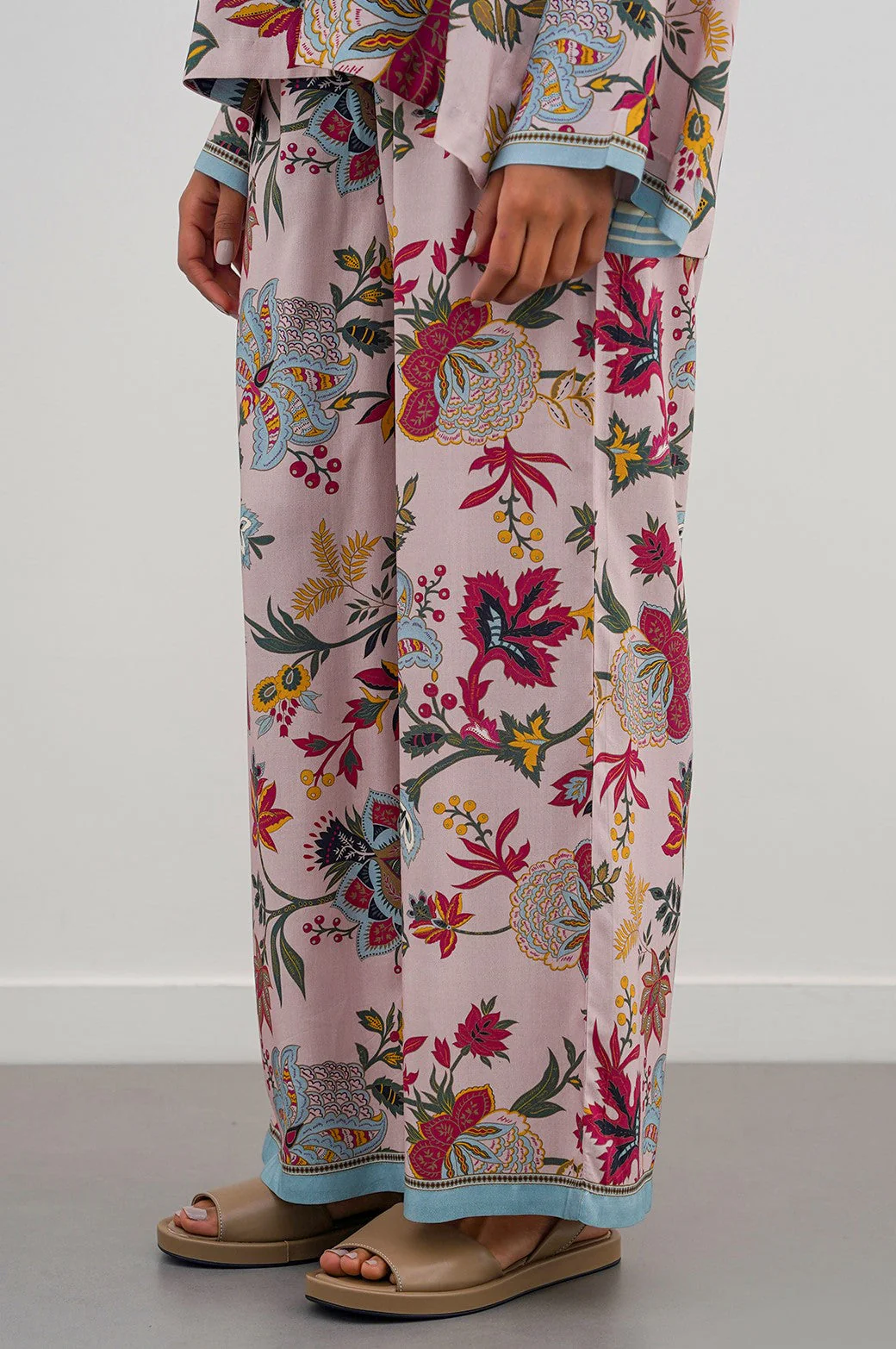 BOW BLOOM PANTS - Image 2