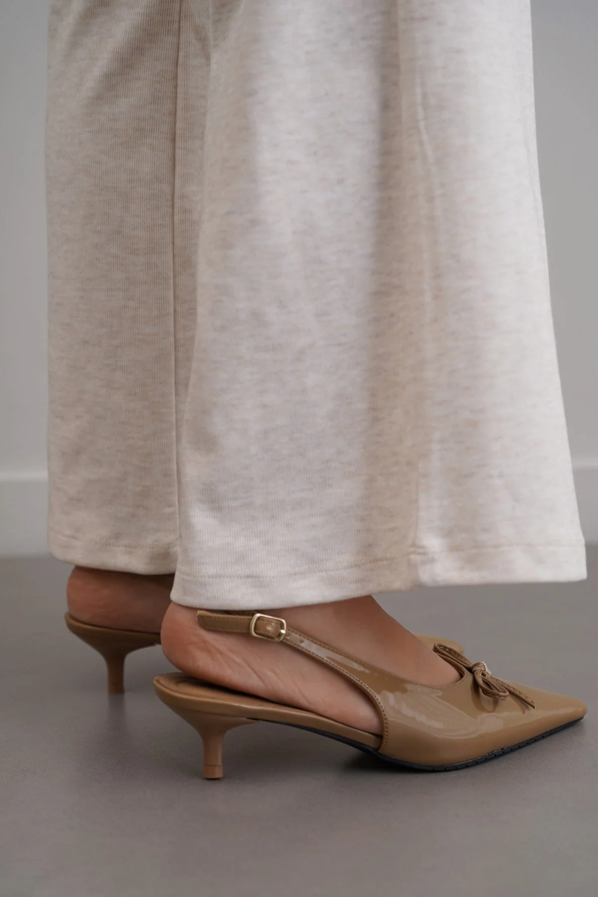 BOW CHARM HEELS - Image 3