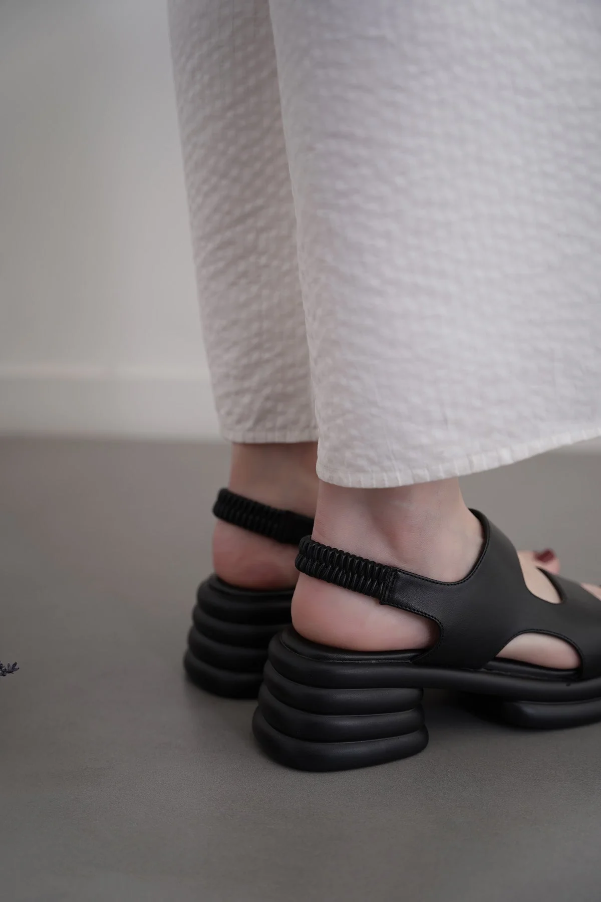 BUBBLE MAMA SLINGBACKS - Image 4