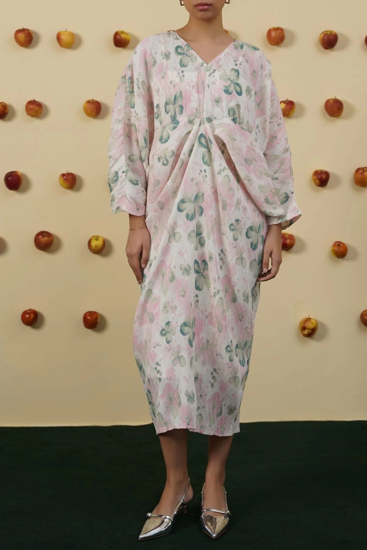 BUTTERFLY RUNWAY DRESS - Image 3
