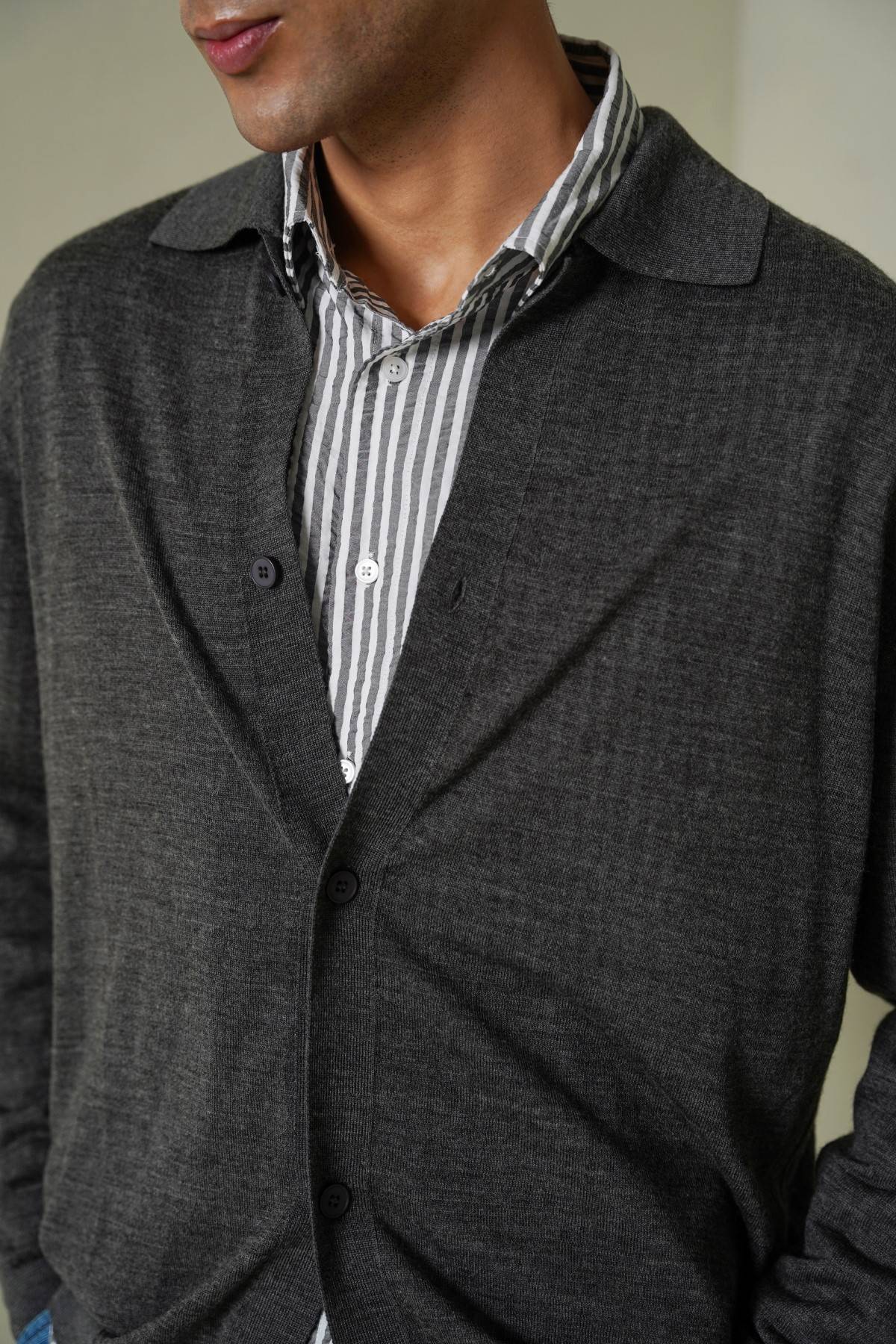 BUTTON-DOWN CARDIGAN - Image 3