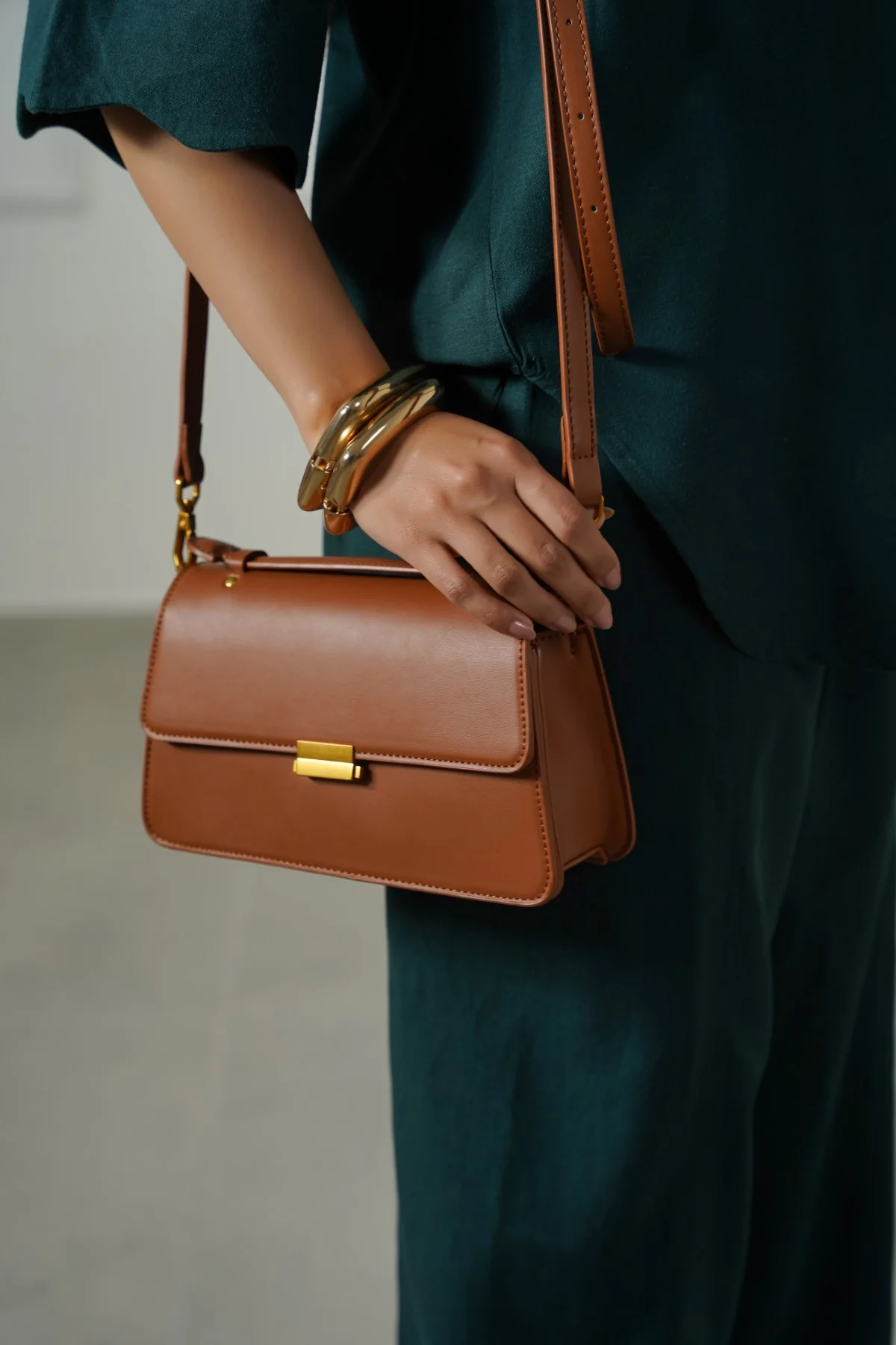 CANBERRA CROSSBODY - Image 6