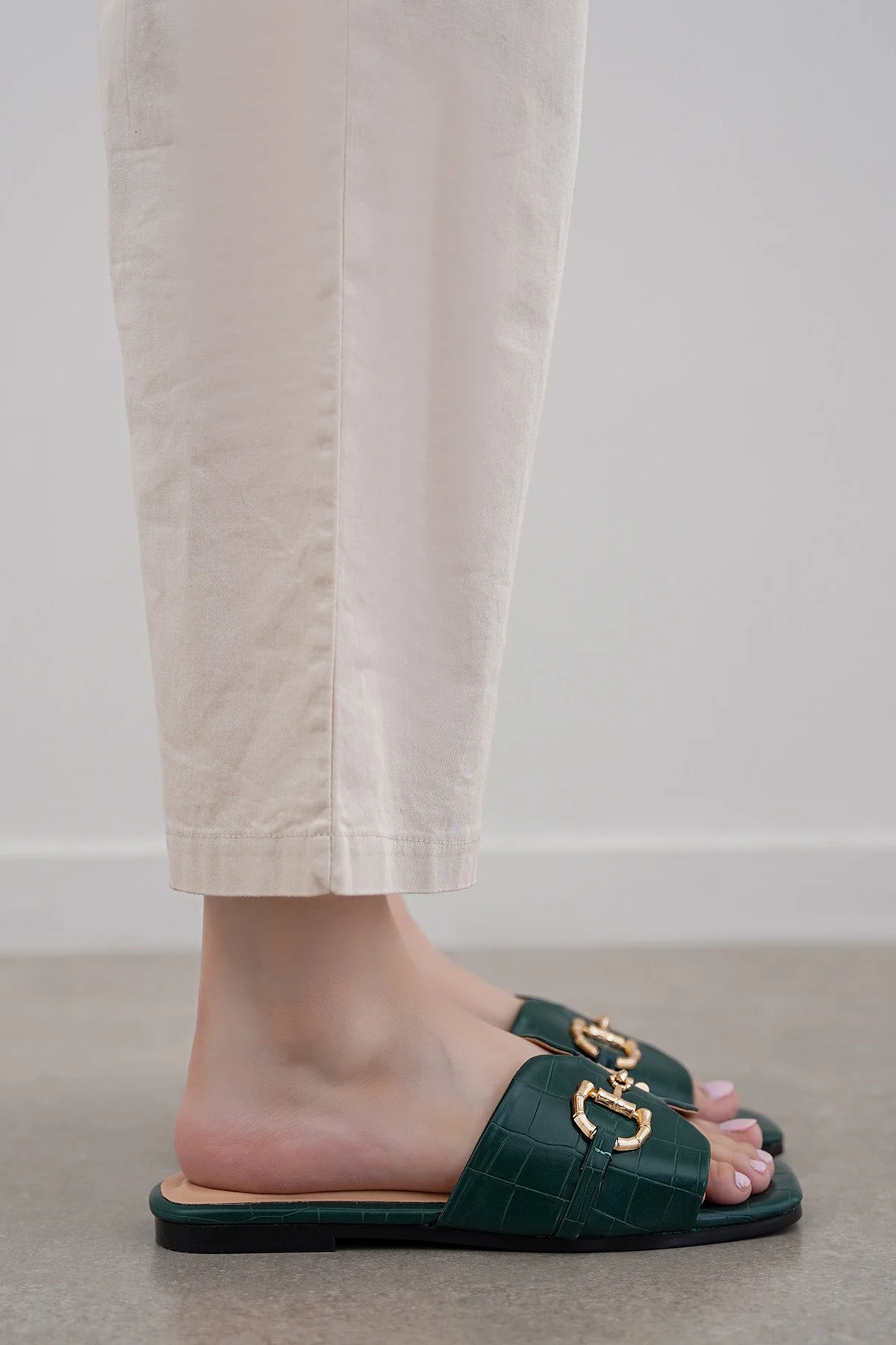 CITY BUCKLE SLIDES - Image 5