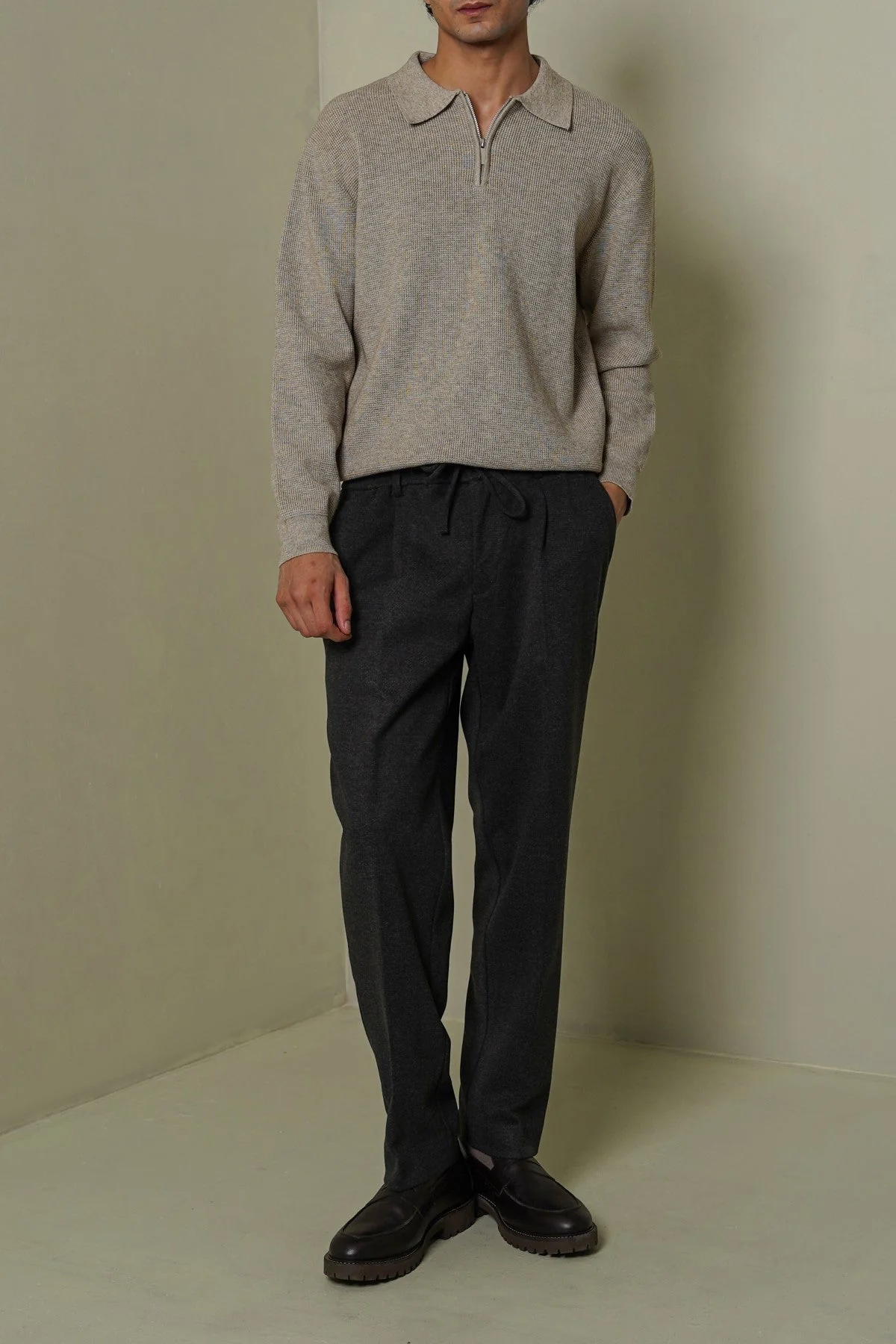 CLASSIC COLLAR SWEATER - Image 4