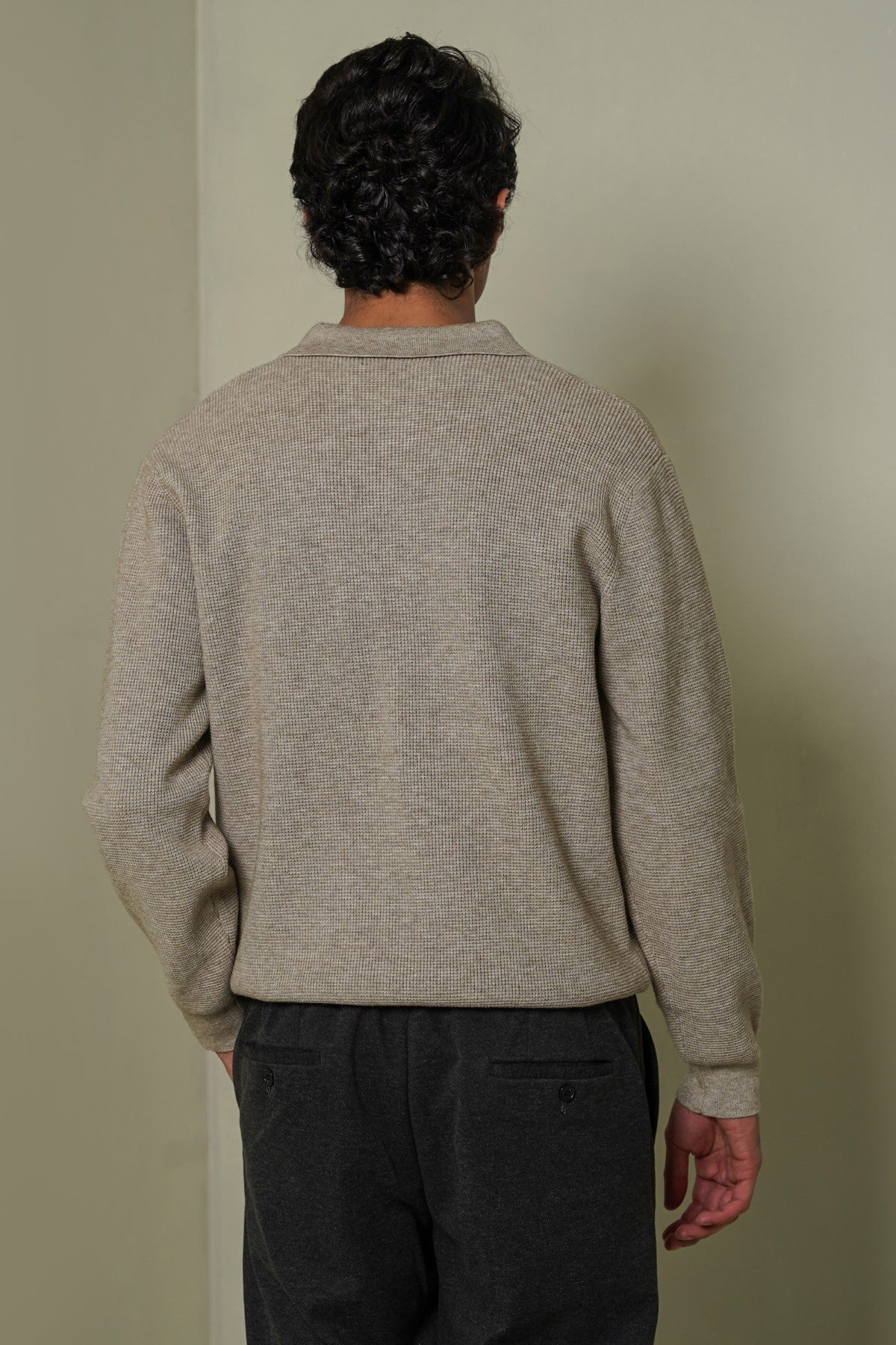 CLASSIC COLLAR SWEATER - Image 5