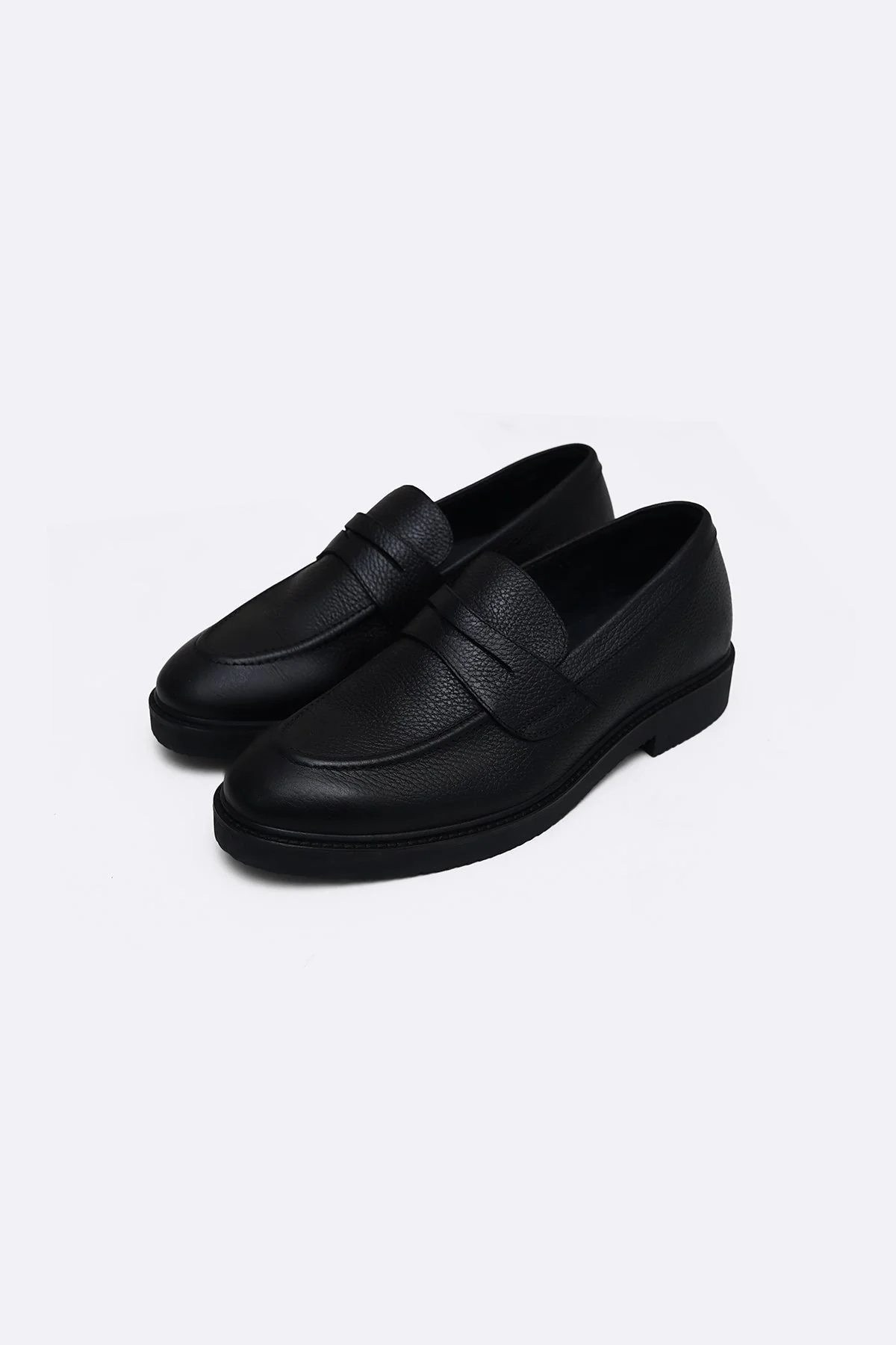 CLASSIC LEATHER LOAFERS - Image 6