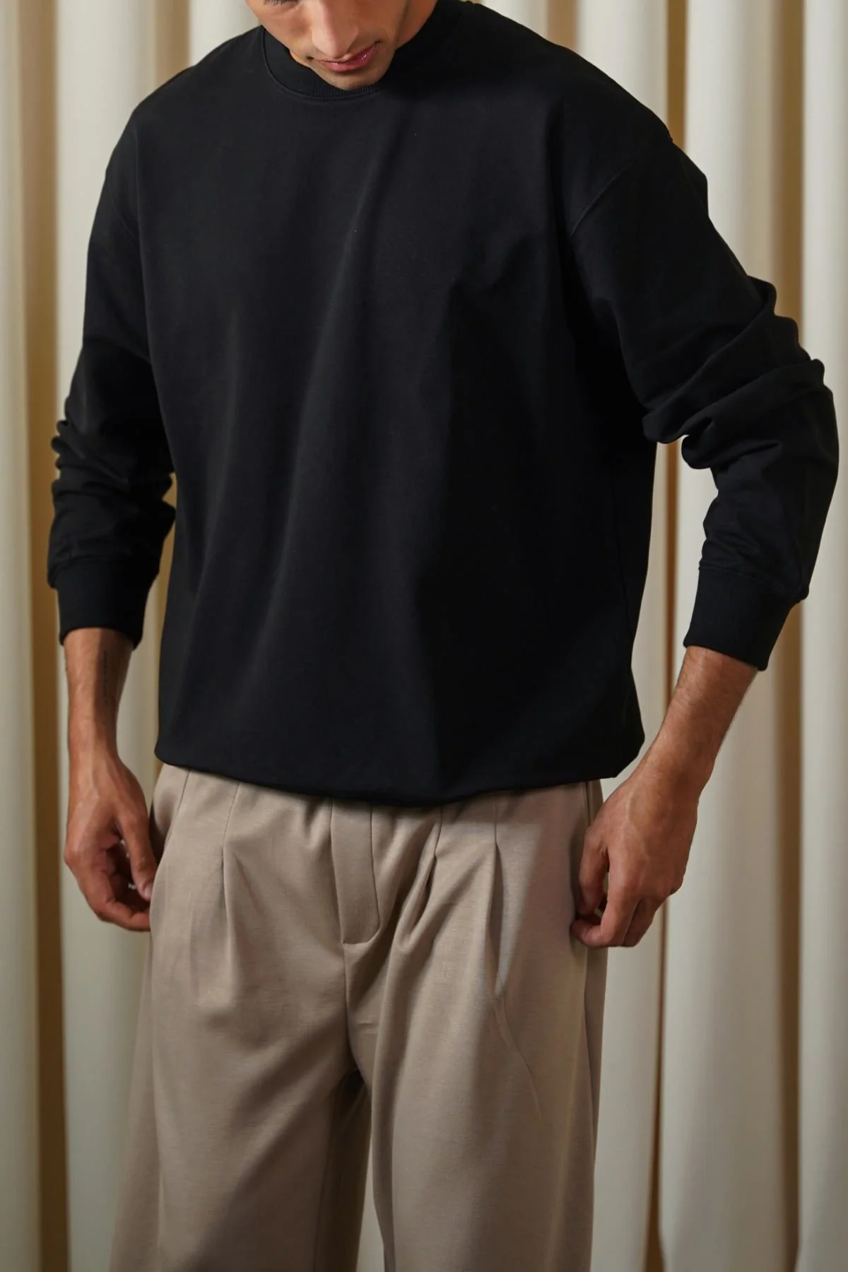 CLASSIC SWEATSHIRT - Image 6