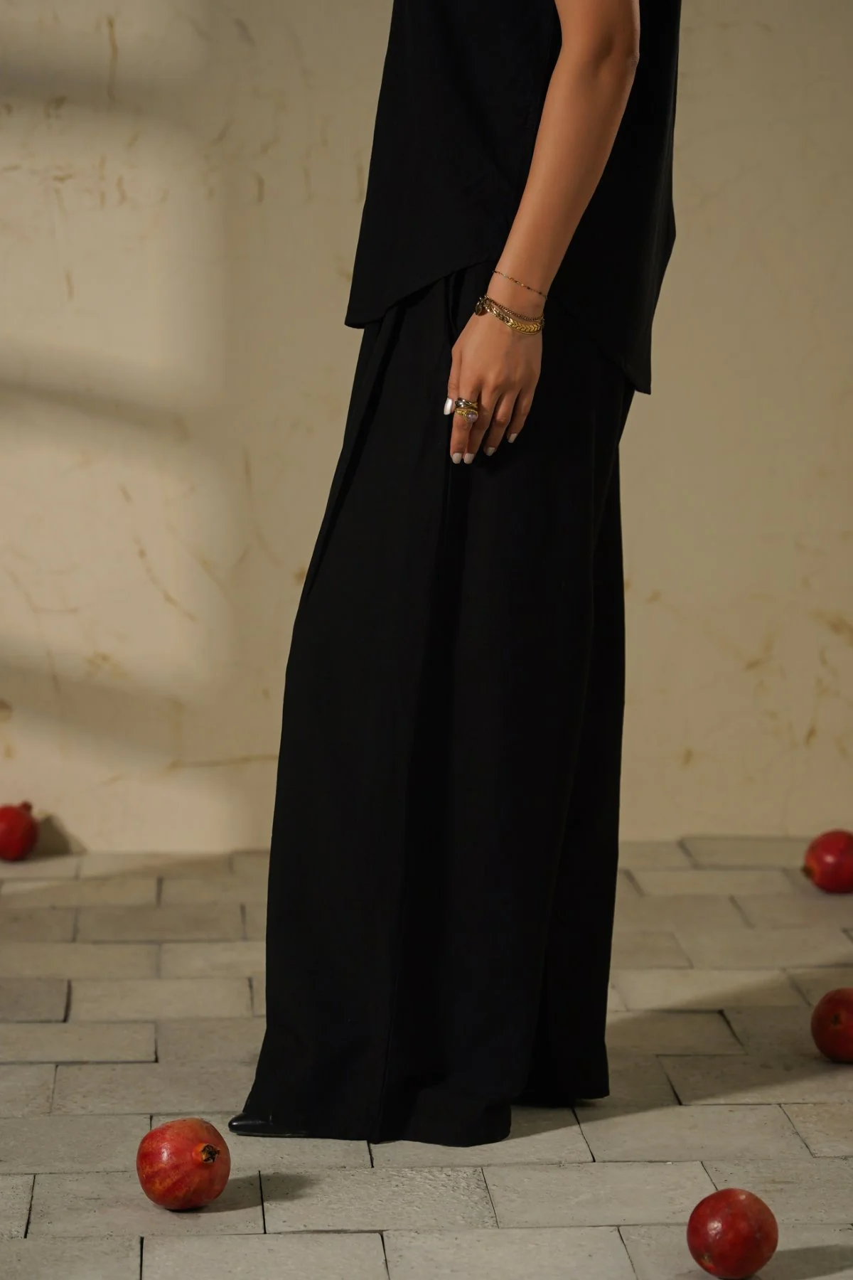 COTTON LINEN PLEAT PANTS - Image 4