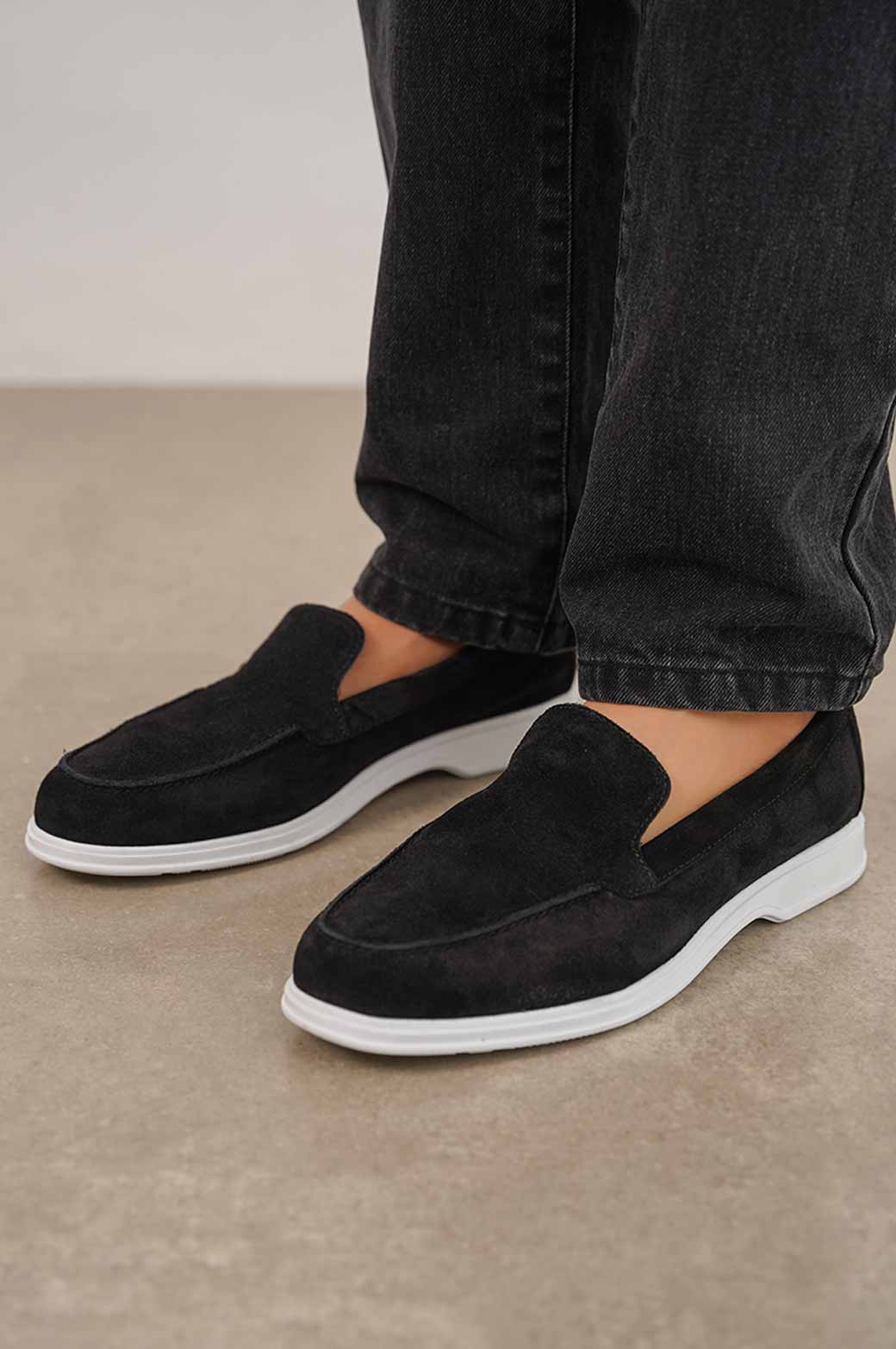 ESSENTIAL LEATHER LOAFERS - Image 3