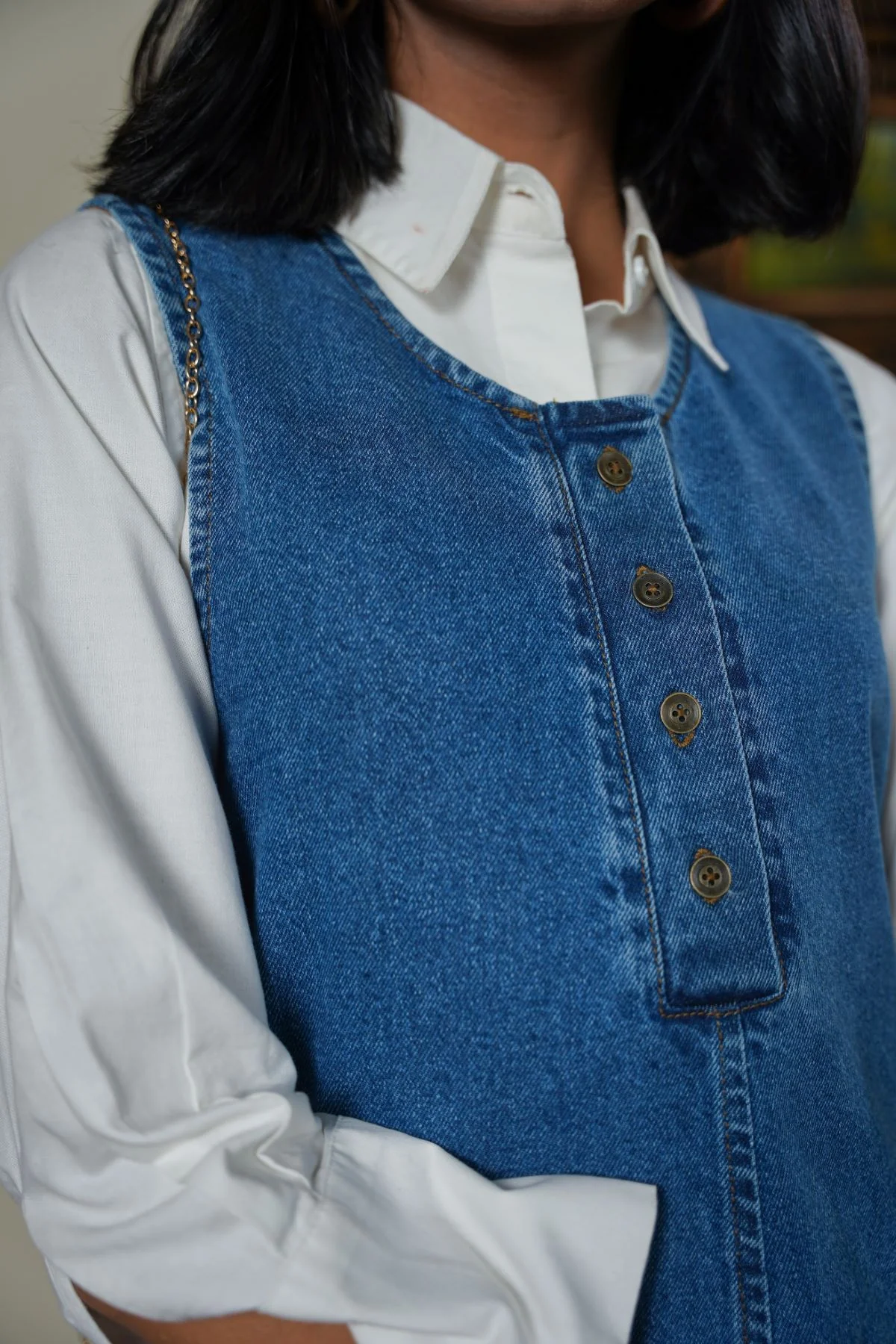 FARMHOUSE DENIM DRESS - Image 7