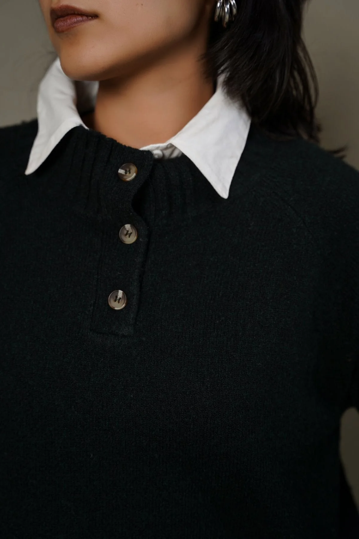 HENLEY RIBBED PULLOVER