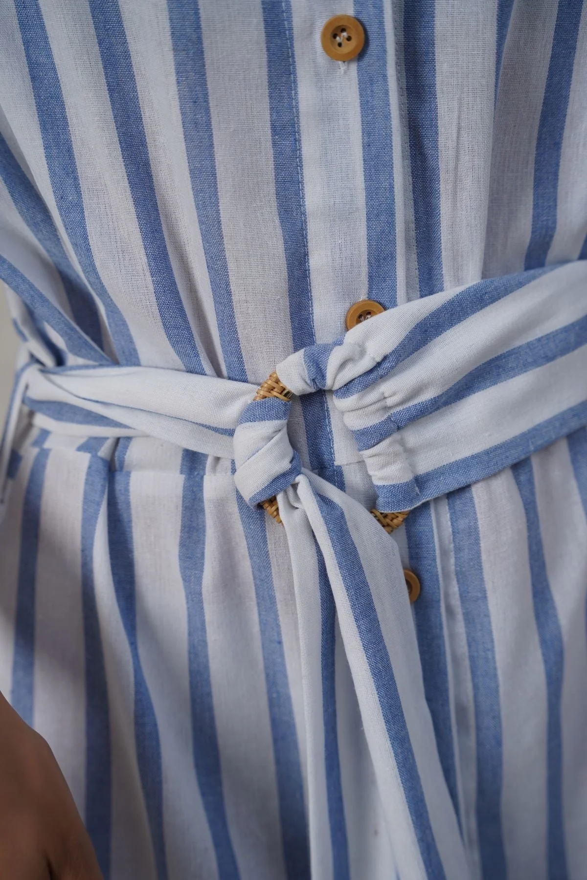 HOLIDAY LINEN DRESS - Image 7