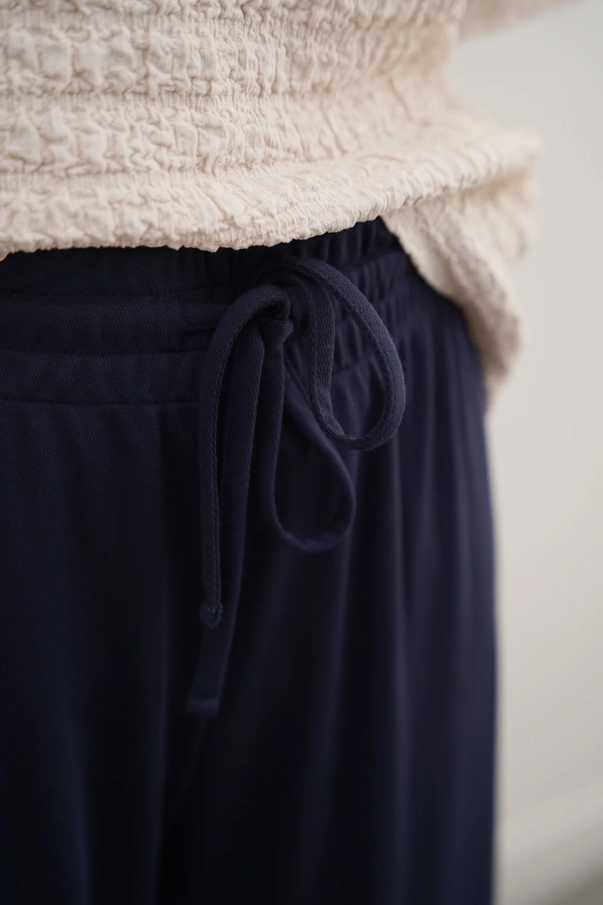 IN A CLOUD TROUSERS - Image 3