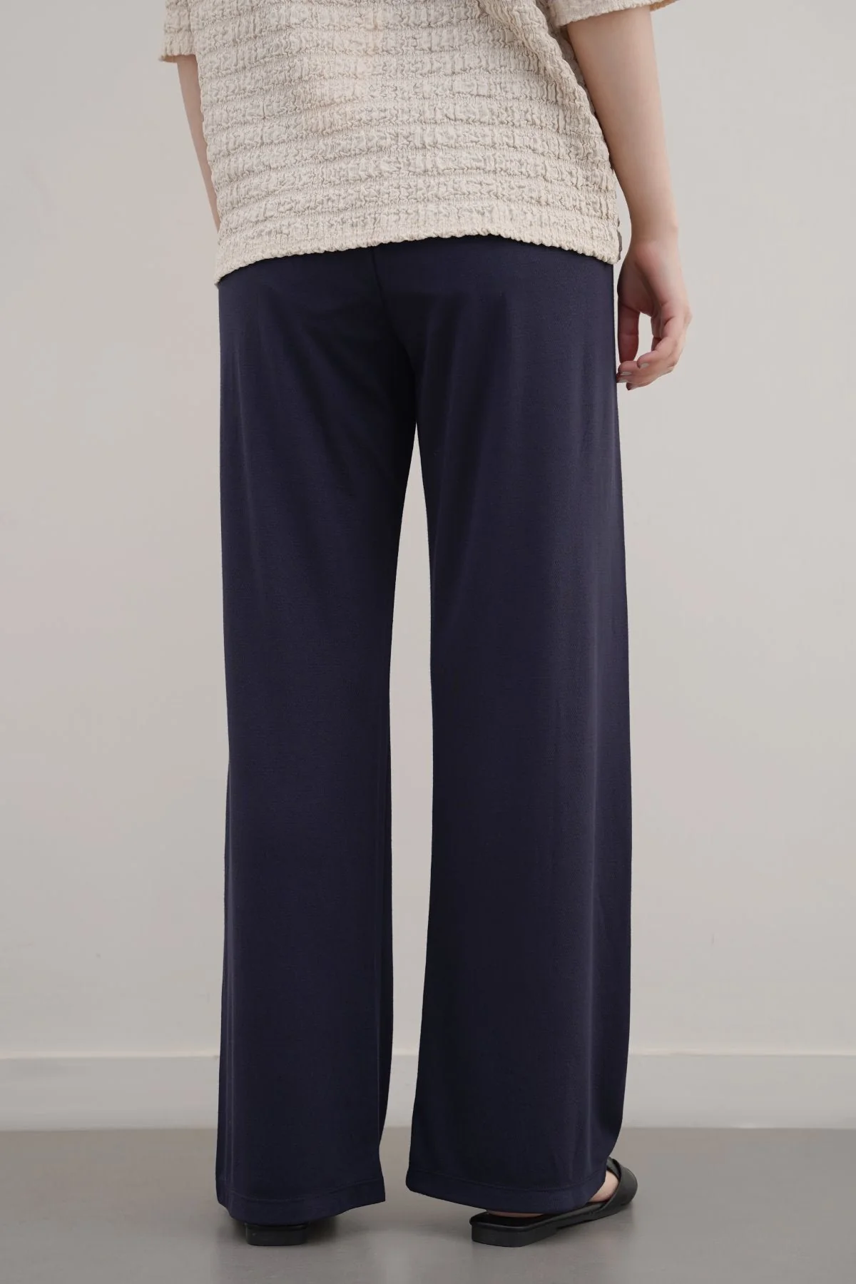 IN A CLOUD TROUSERS - Image 4