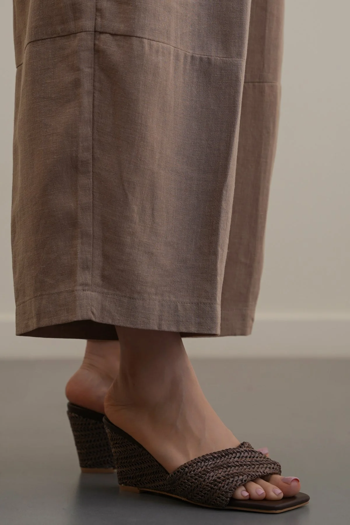 ISLA WOVEN WEDGES - Image 4