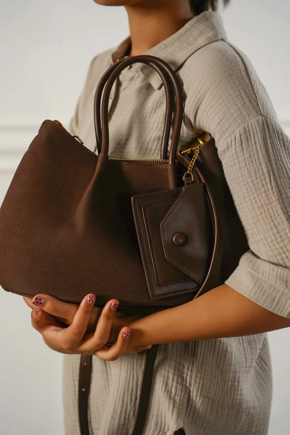 KARAKOY TOP-HANDLE TOTE - Image 3