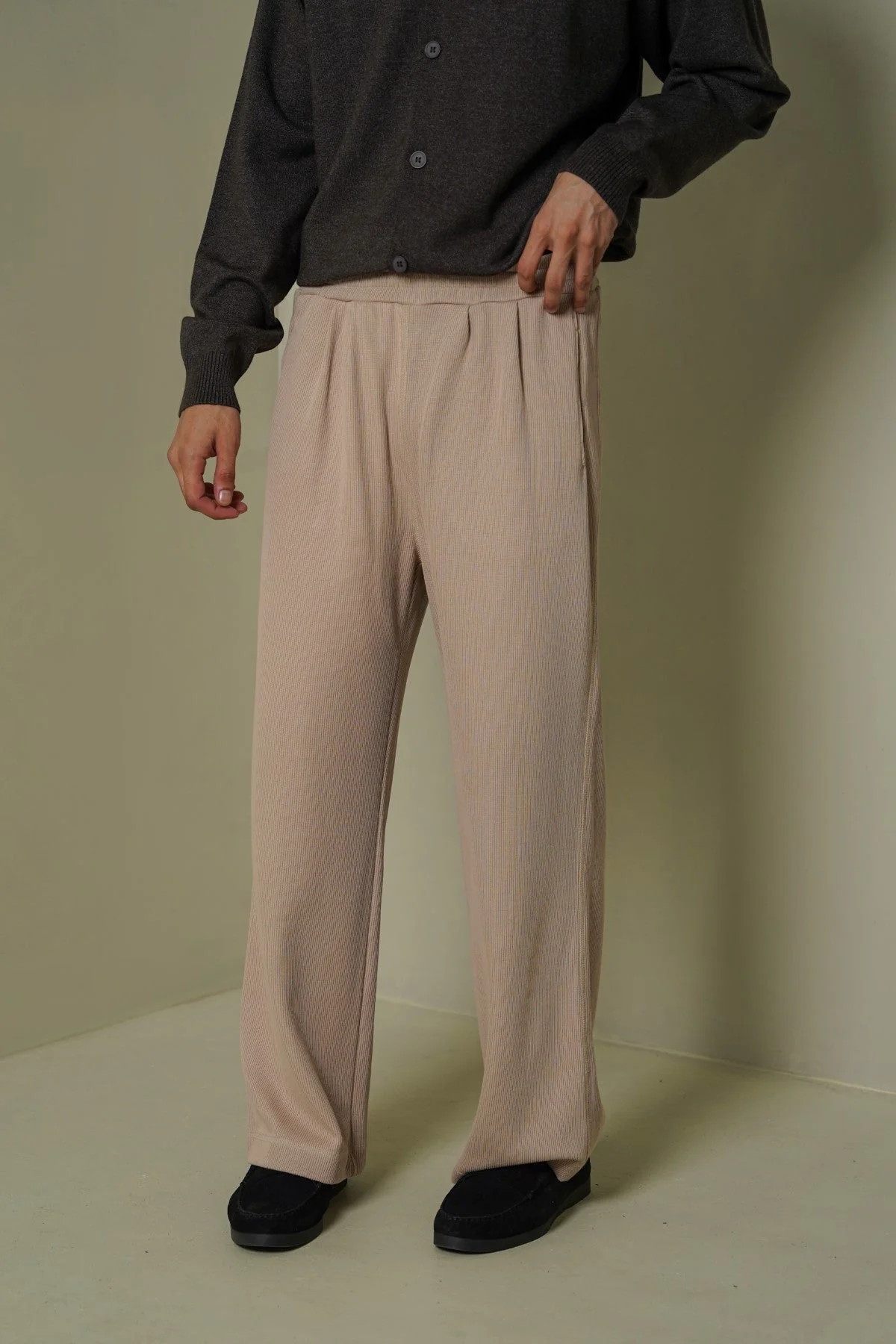 KNITTED LOOSE PANTS