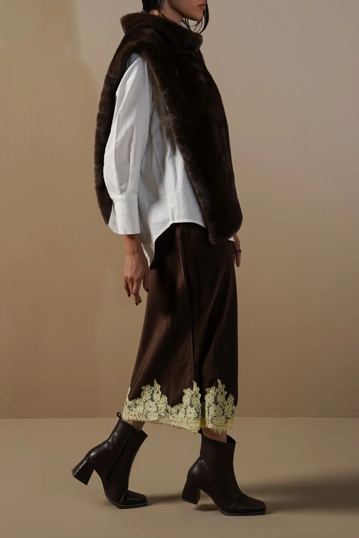 LACE AND SILK SKIRT - Image 4