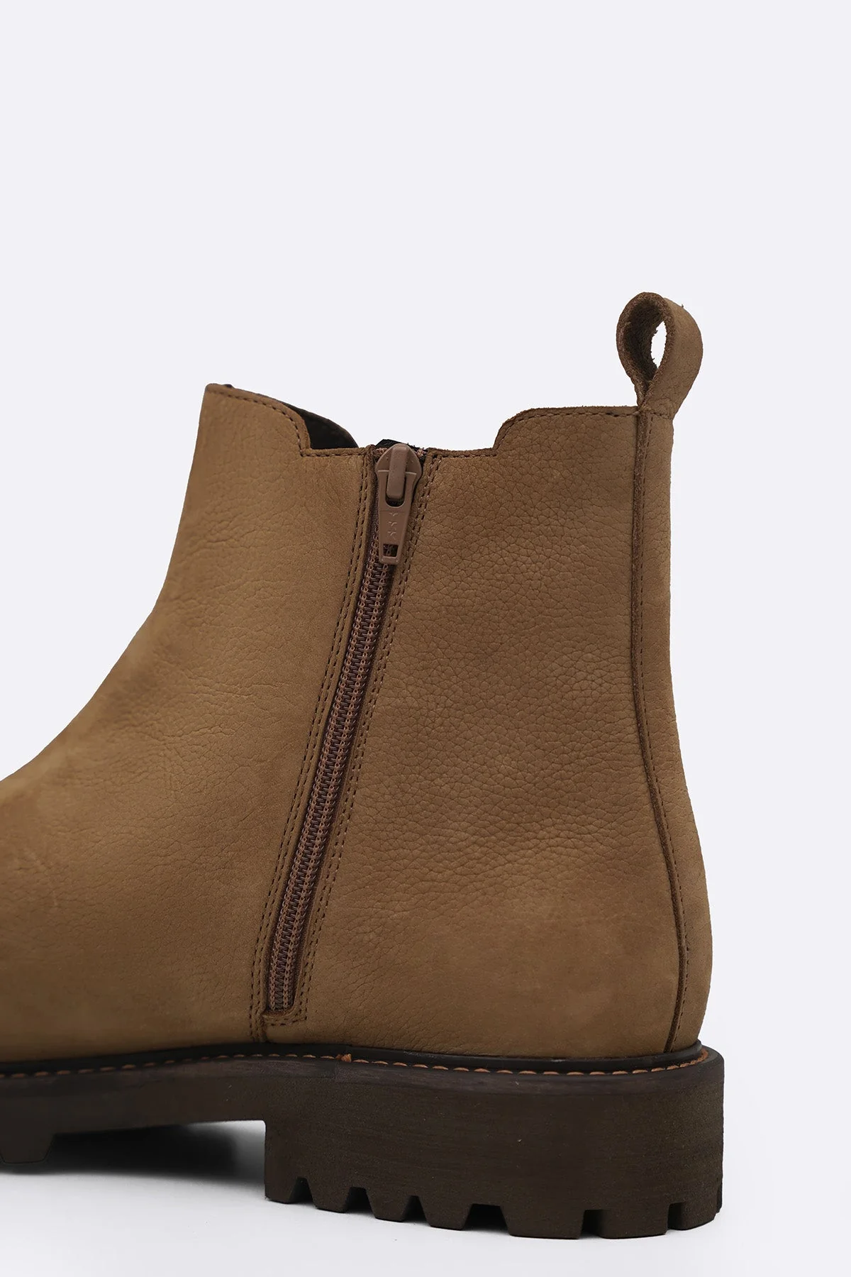 LEATHER CHELSEA BOOTS - Image 7