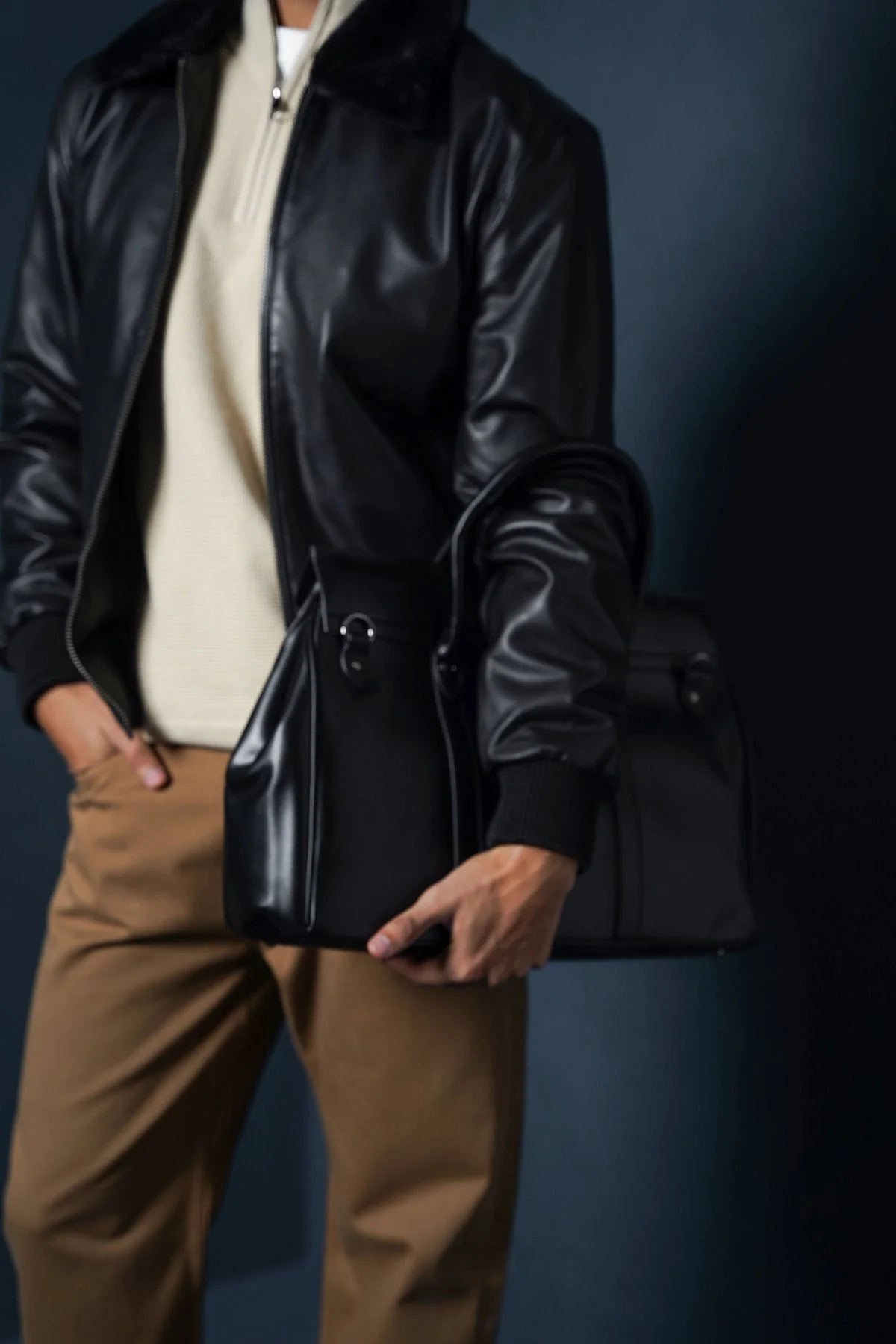 LEATHER JACKET WITH DETACHABLE COLLAR - Image 5