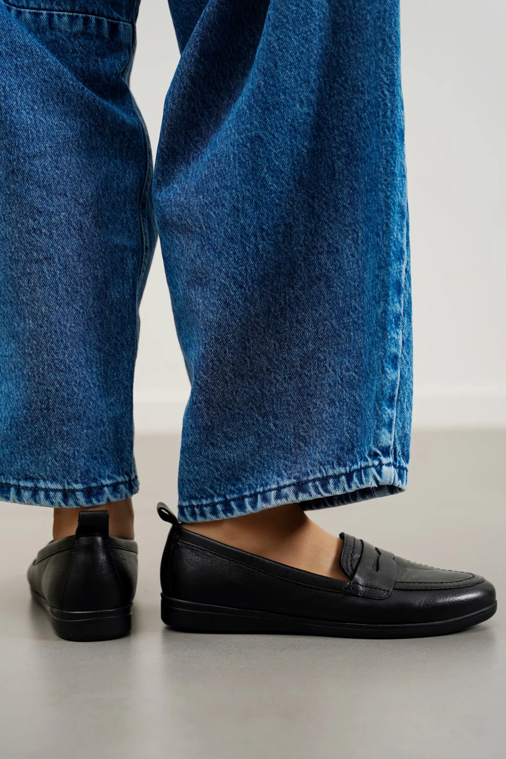 LEATHER MAMA LOAFERS - Image 3