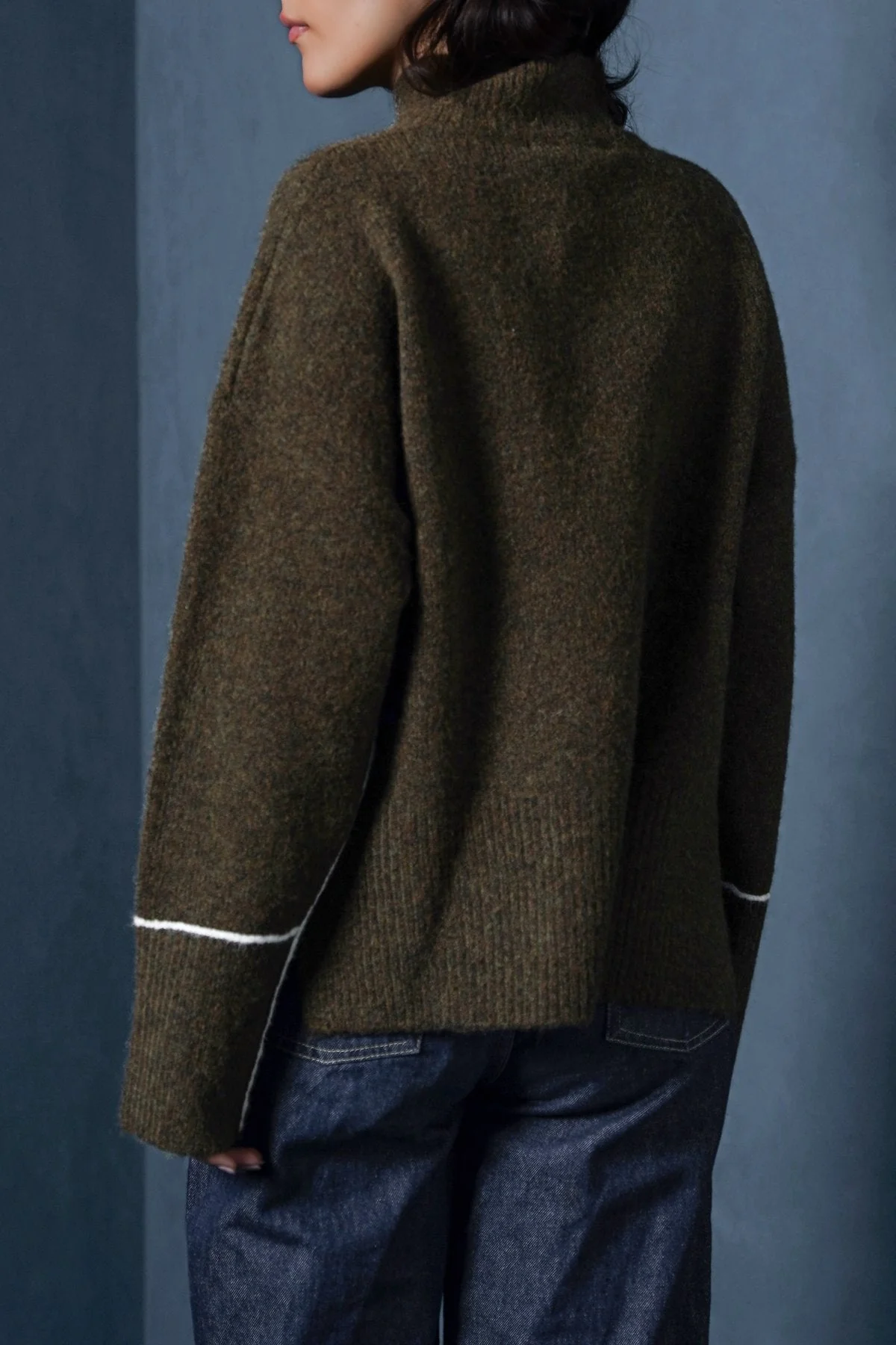 LINEA MOCKNECK SWEATER - Image 4