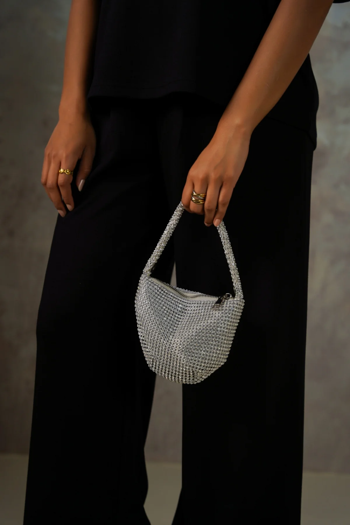 MINI STUD WRIST BAG - Image 4