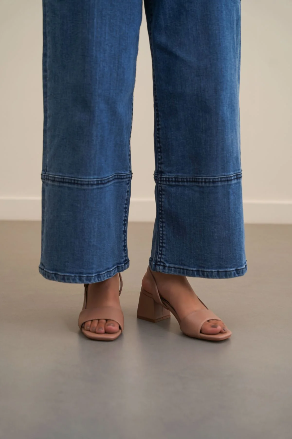 MIRANO BLOCK HEEL - Image 2