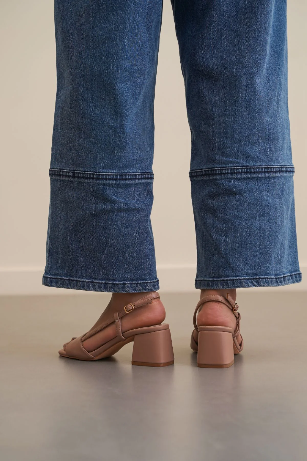 MIRANO BLOCK HEEL - Image 3