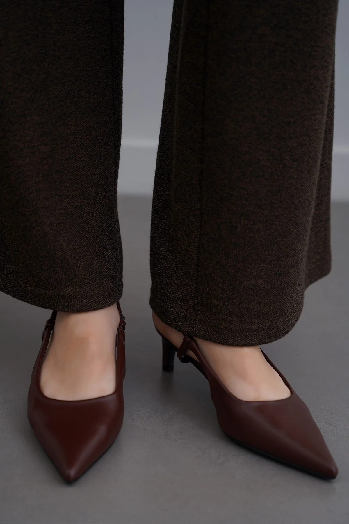 NORA KITTY HEELS - Image 4