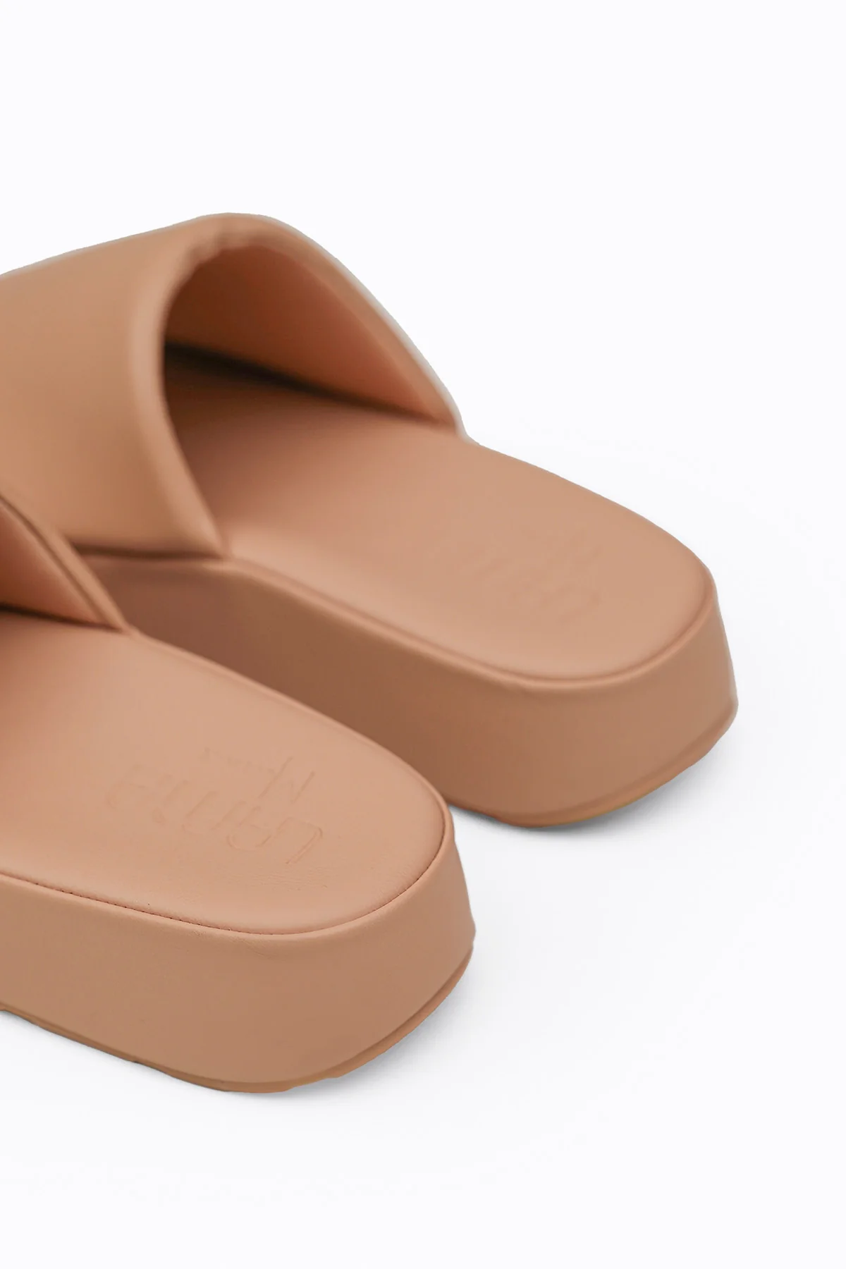 PILLOW SOFT MAMA SLIDES - Image 4