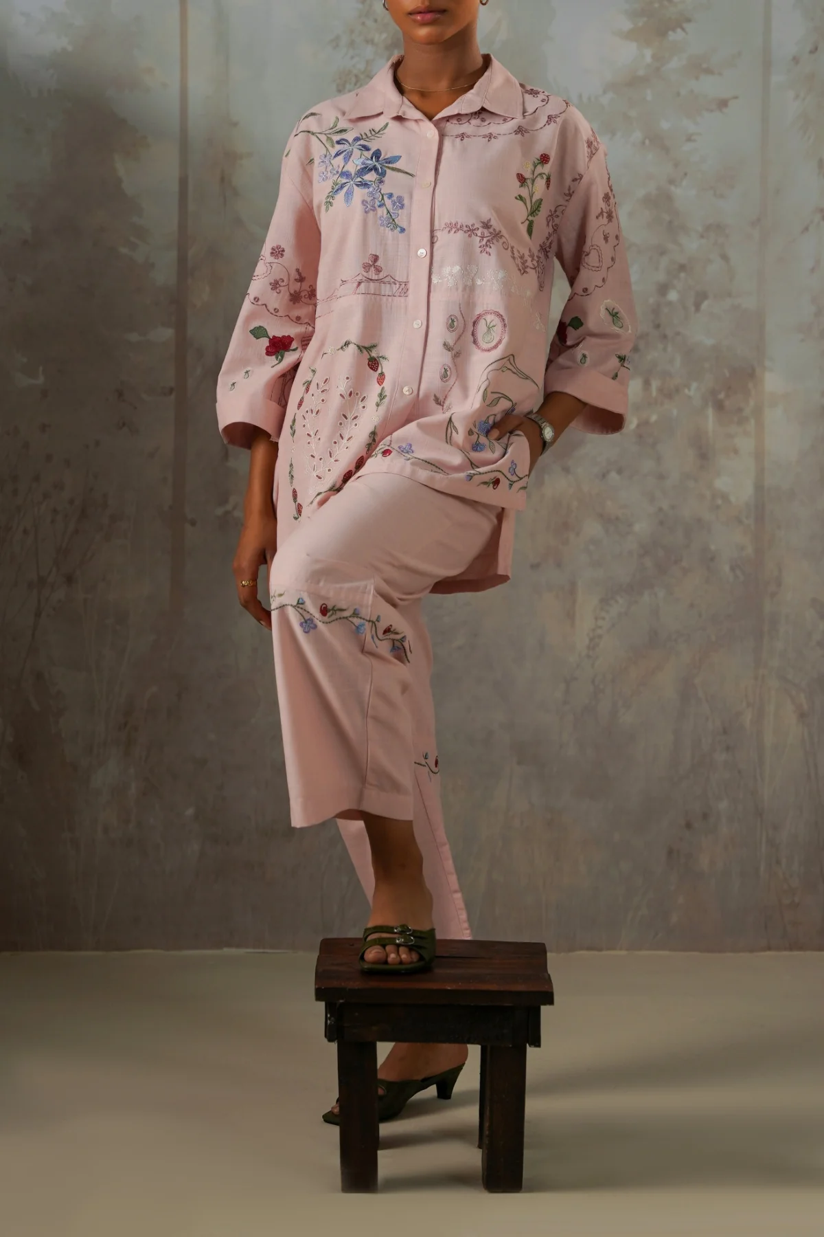 PINK BERRY BARREL PANTS