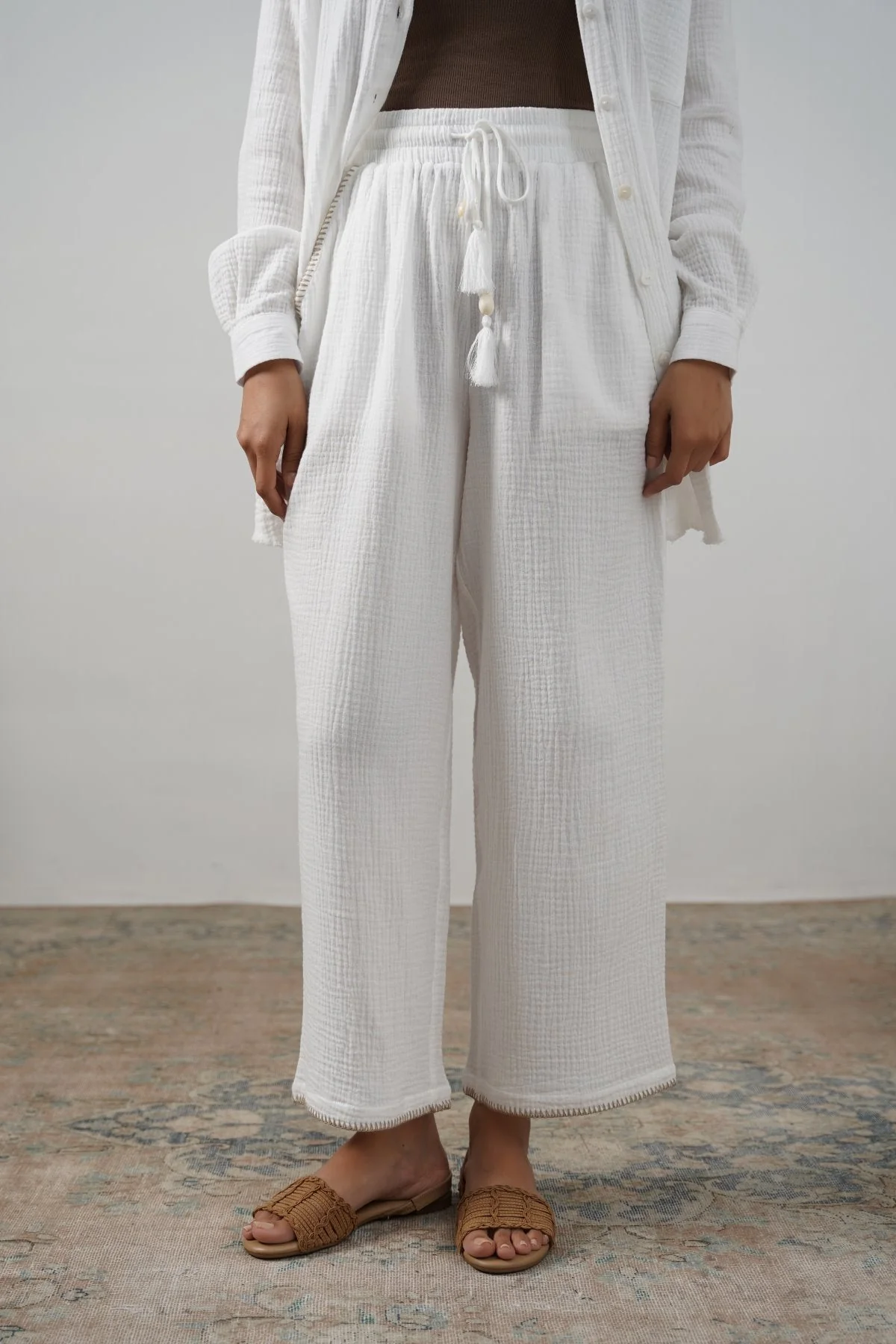 RESORT EMBROIDERED WIDE PANTS - Image 2