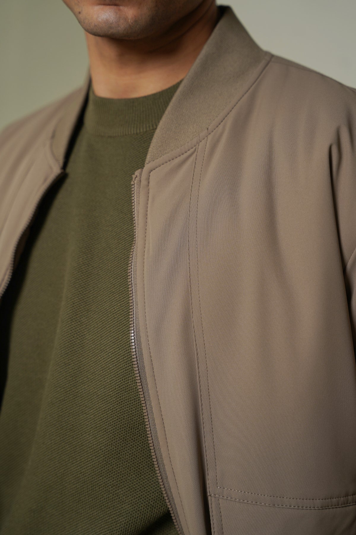 REVERSIBLE BOMBER JACKET - Image 5