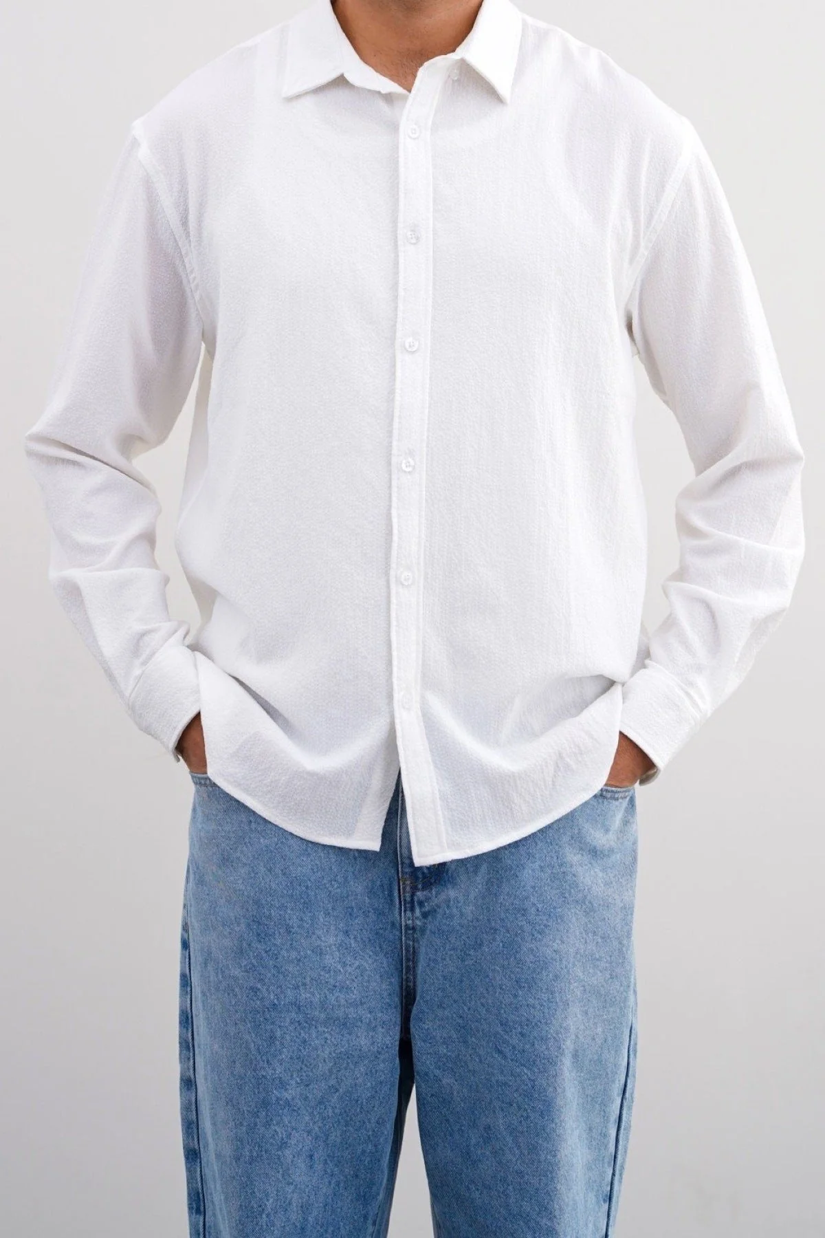 SEERSUCKER BUTTON DOWN SHIRT