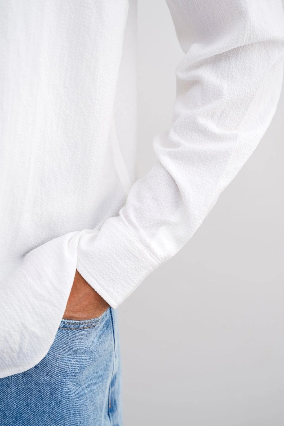 SEERSUCKER BUTTON DOWN SHIRT - Image 6