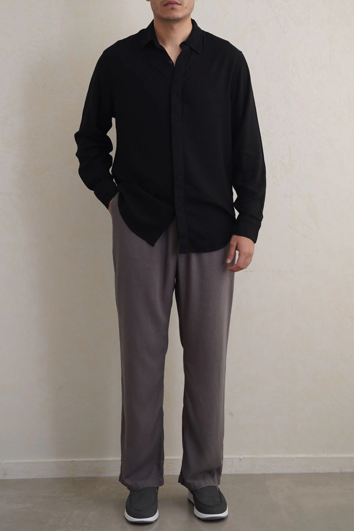 SHIRT WITH HIDDEN PLACKET - Image 3