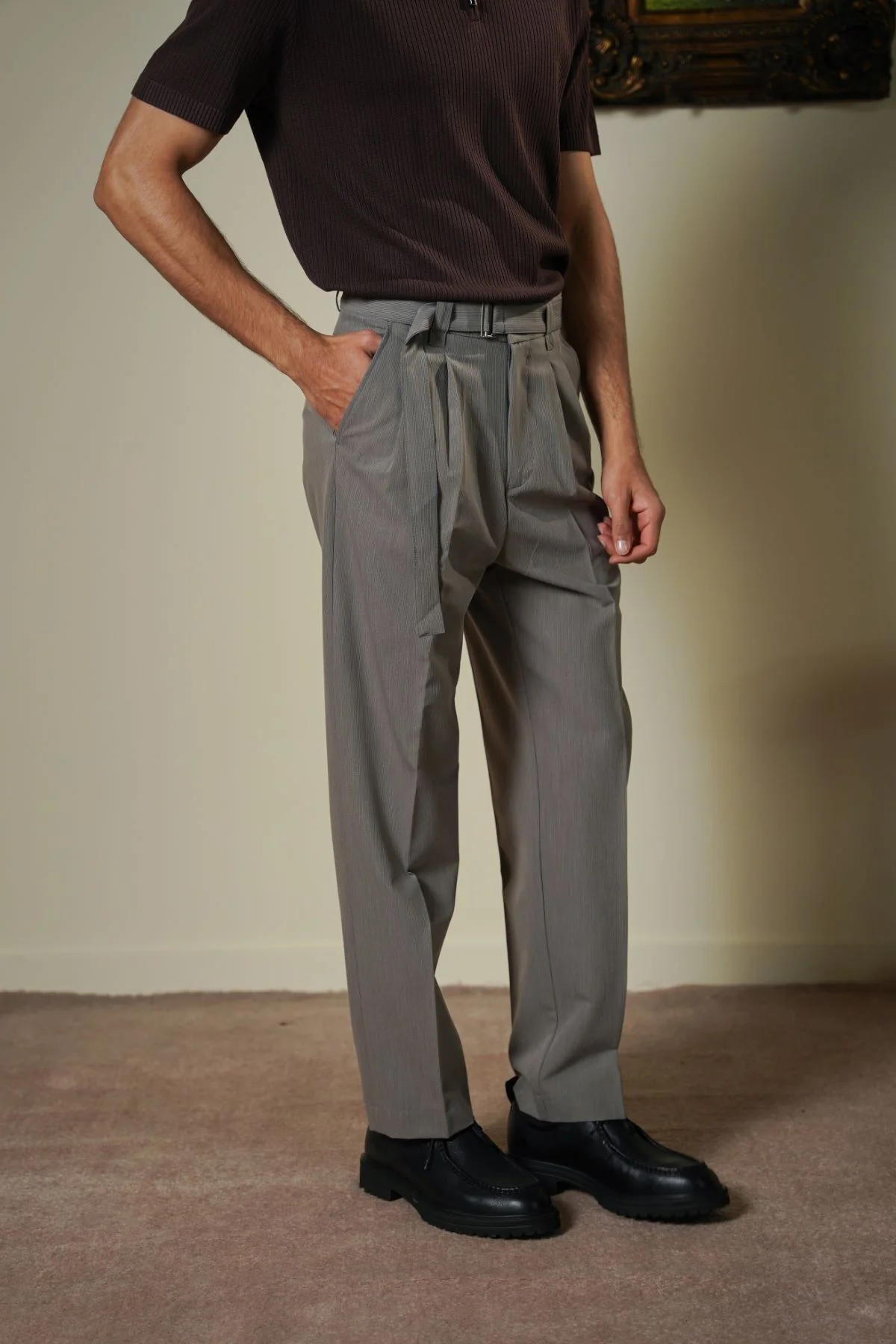 SIGNATURE BELTED PANTS