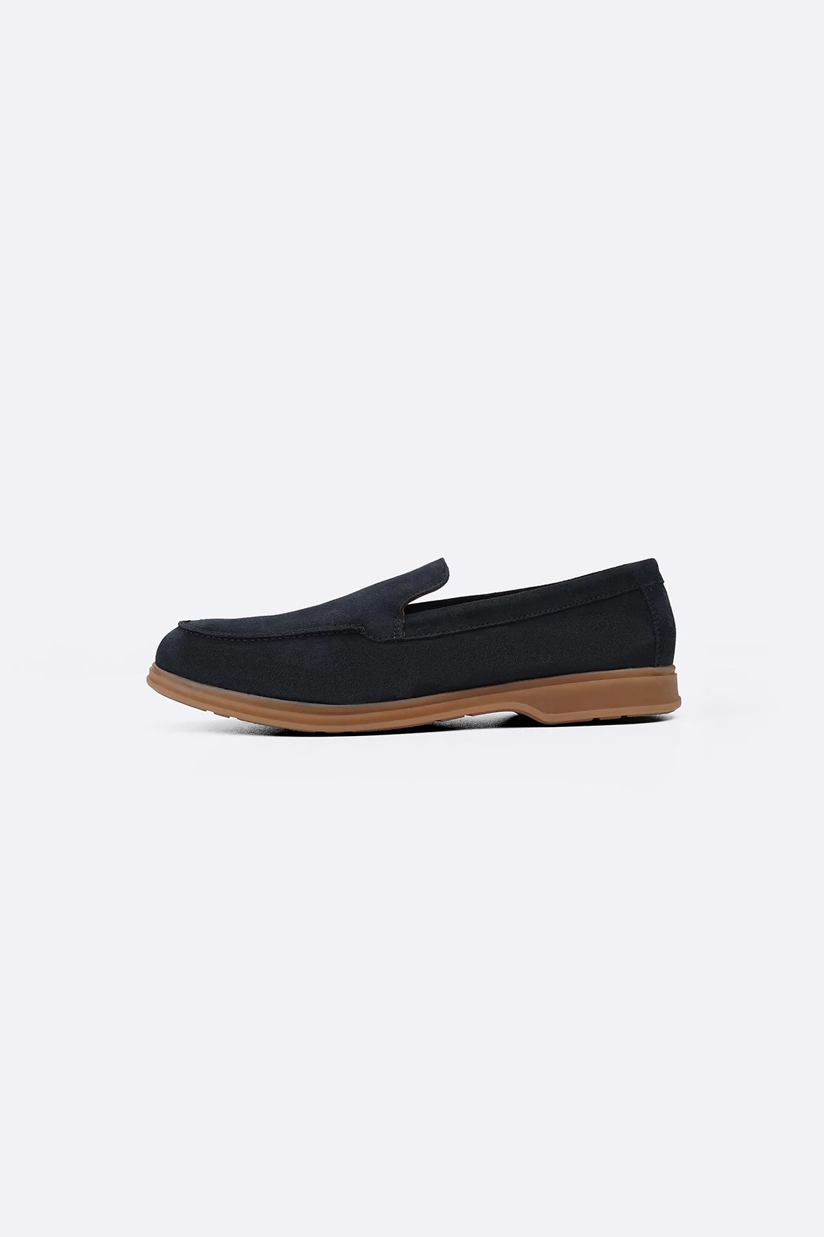 COMFORTABLE LEATHER LOAFERS