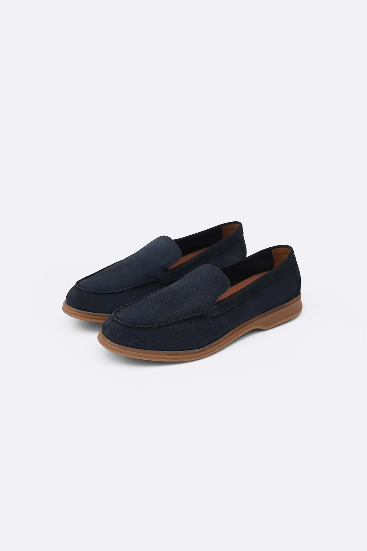 COMFORTABLE LEATHER LOAFERS - Image 2