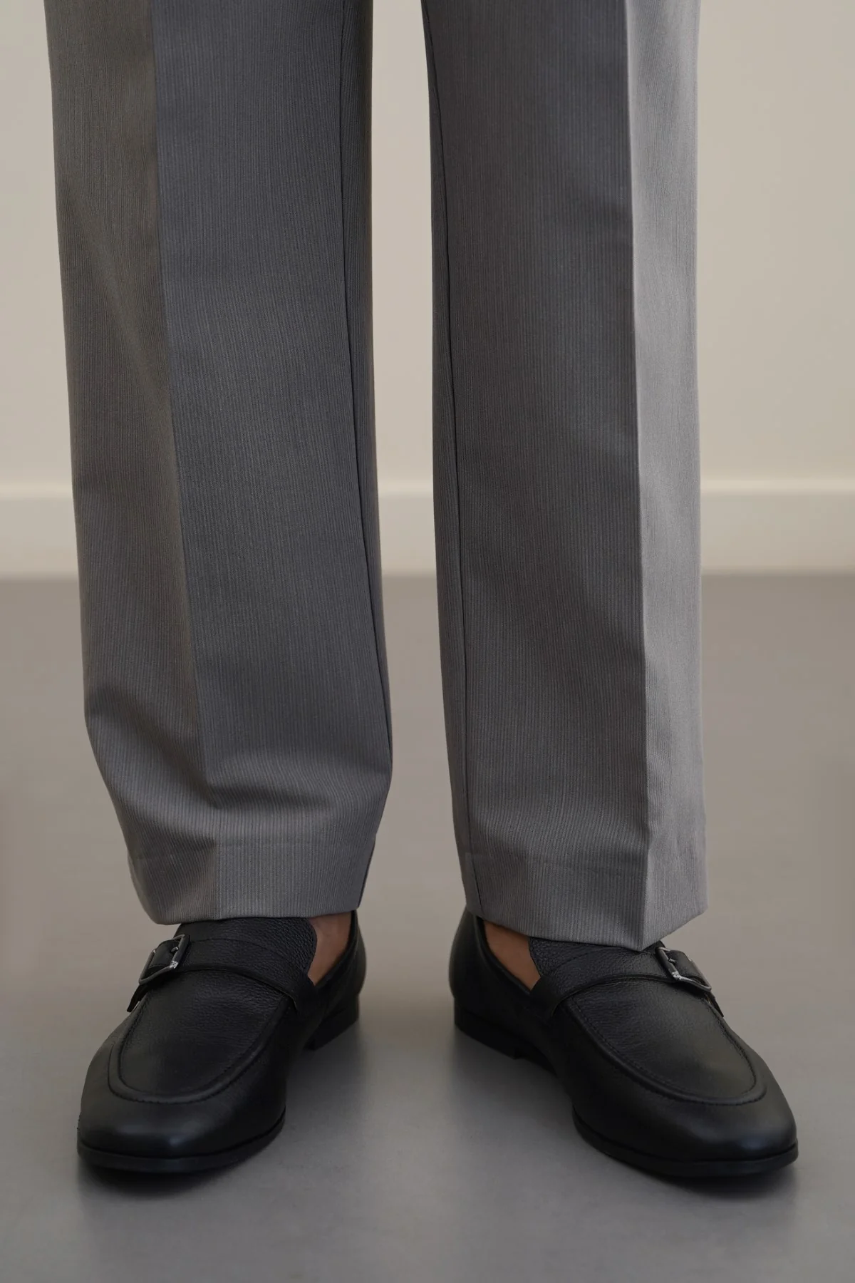 SMART BUCKLE LOAFERS - Image 4