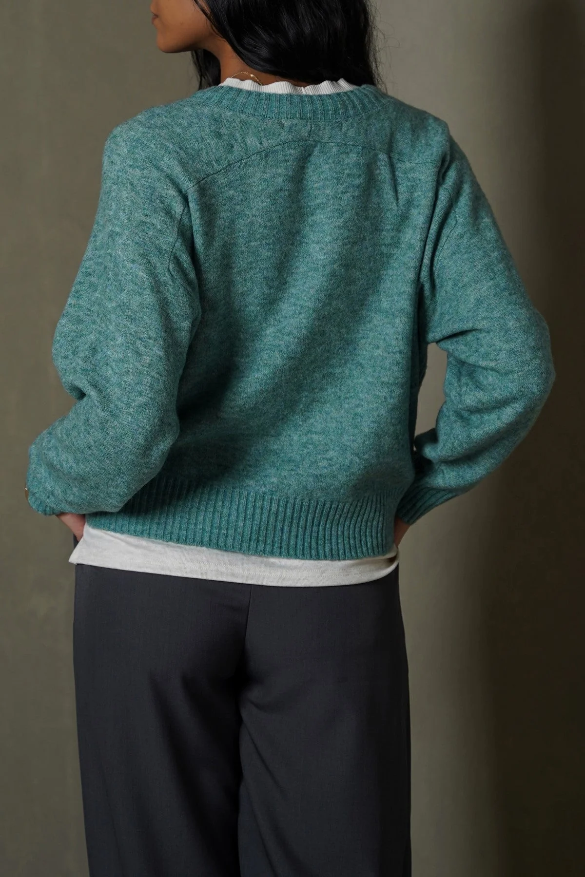 SOFT BUTTER SWEATER - Image 3