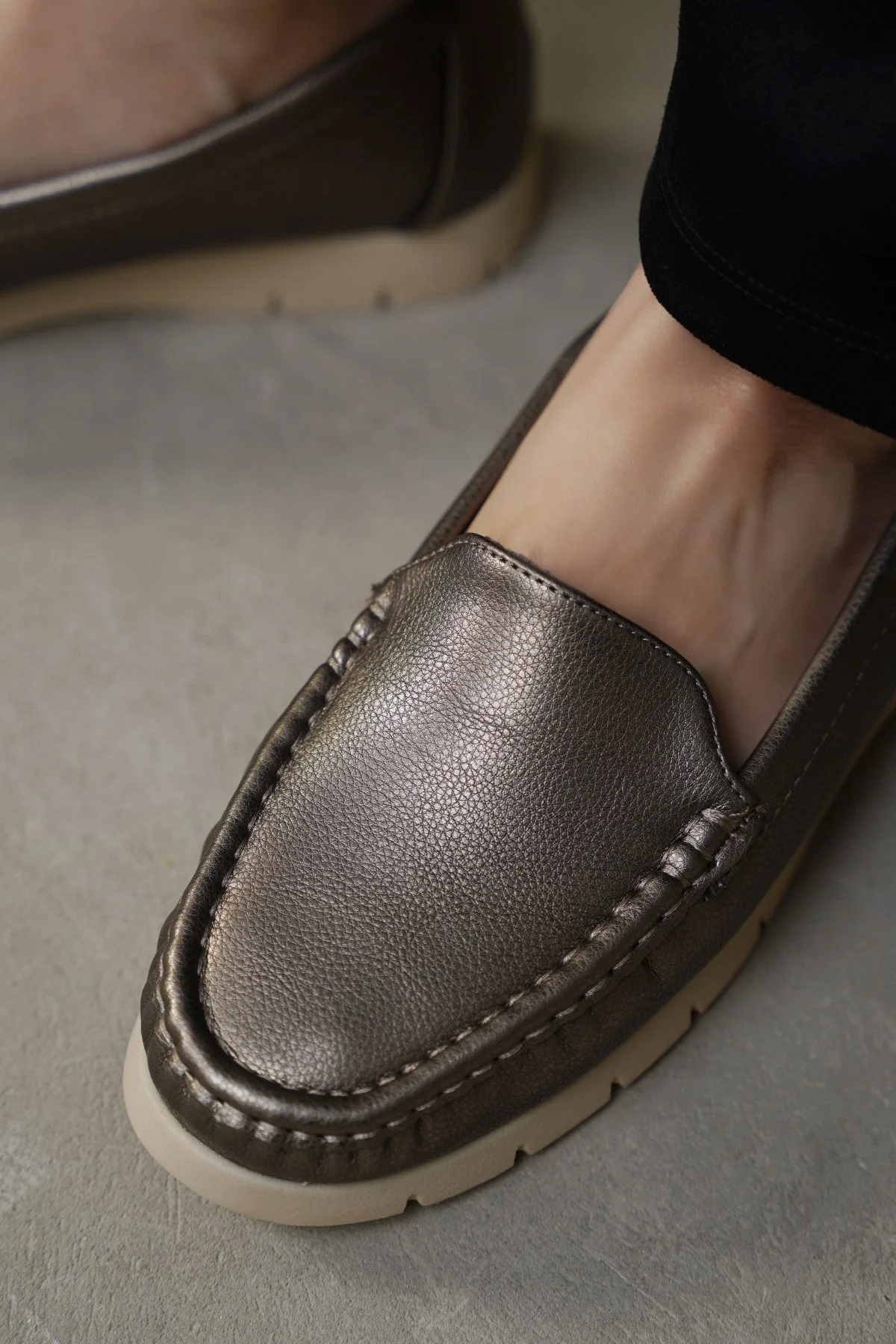 SOFT CHUNKY LOAFERS - Image 2