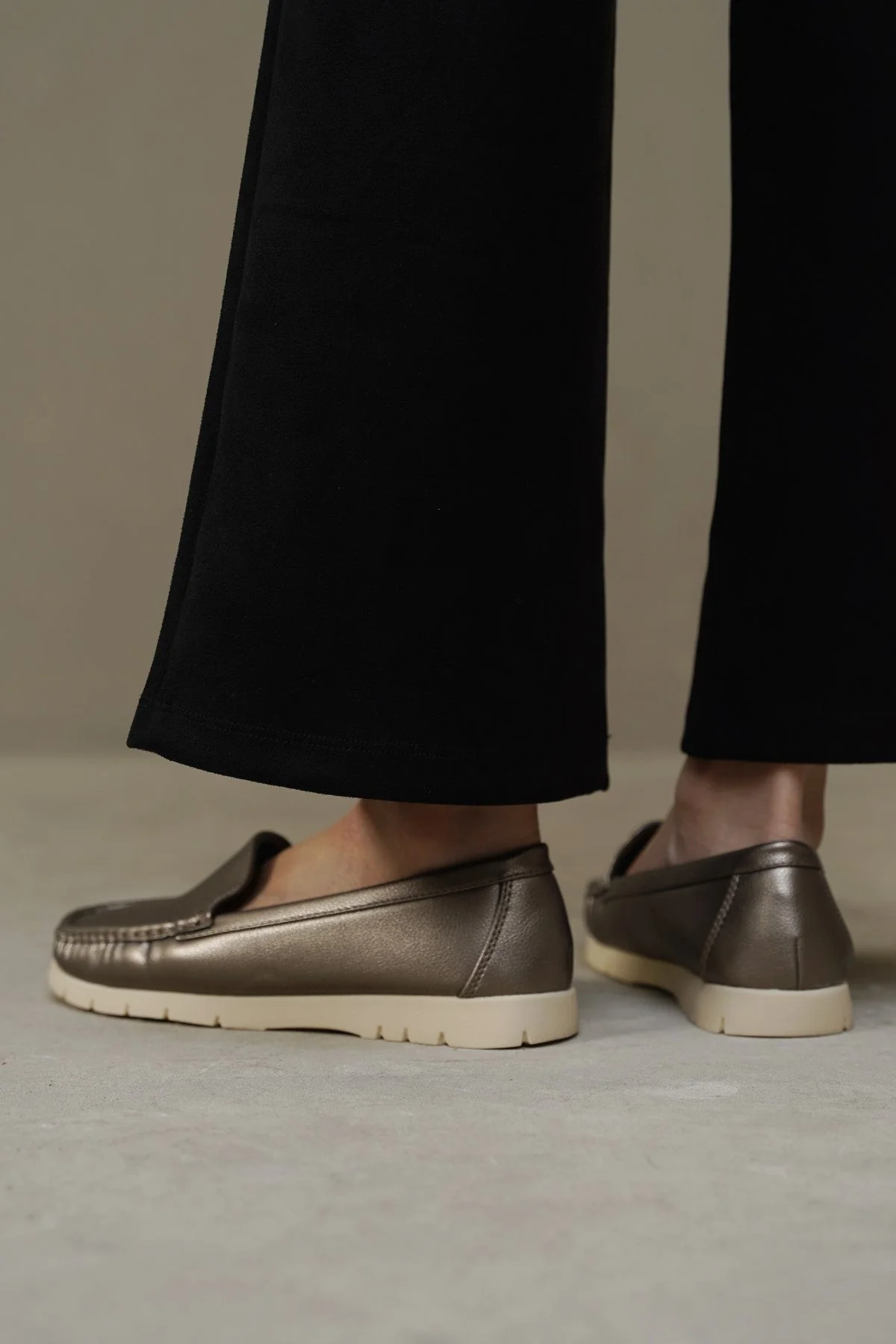 SOFT CHUNKY LOAFERS - Image 3