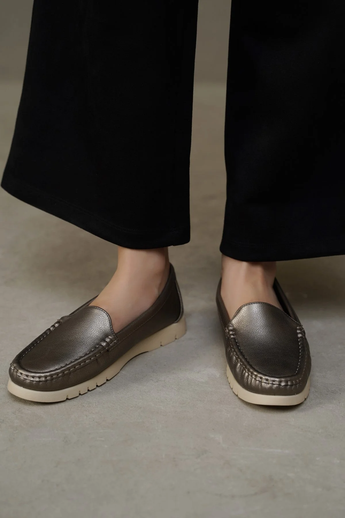 SOFT CHUNKY LOAFERS - Image 4