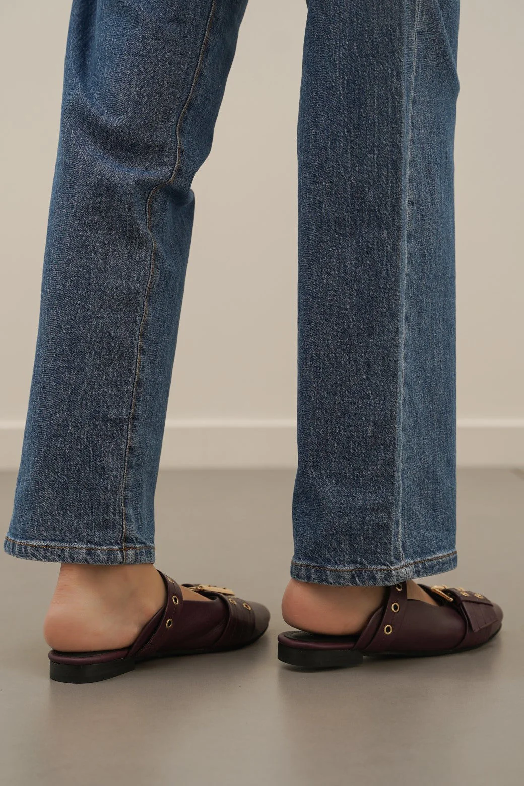 STATEMENT LEATHER MULES - Image 5